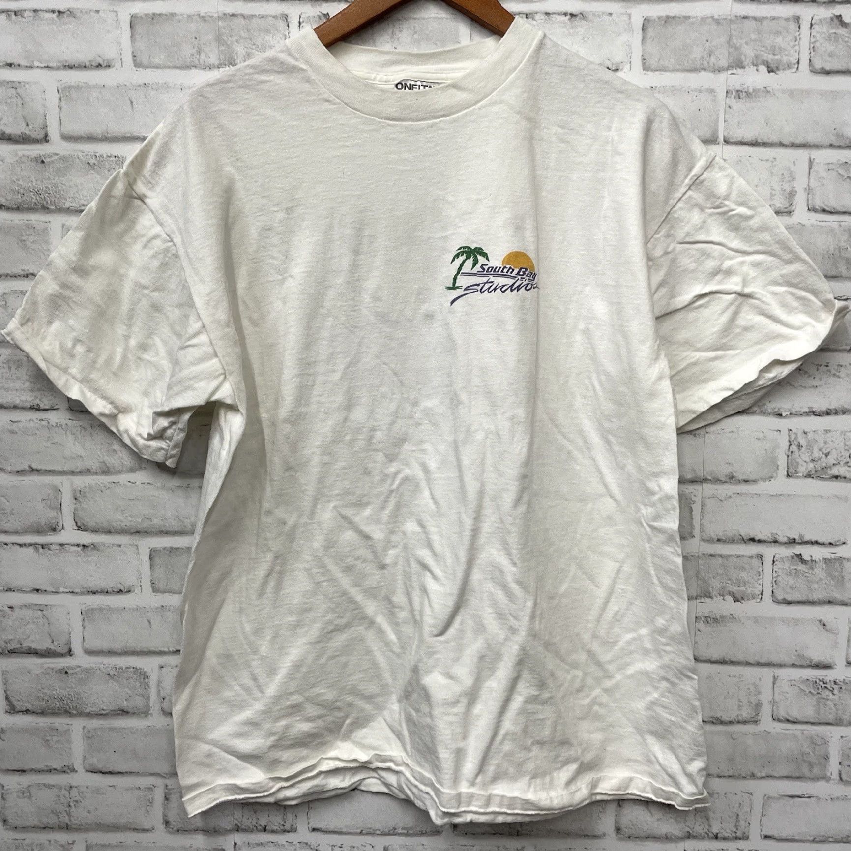 Vintage VINTAGE Oneita South Bay Studios 1994 Graphic Tee Stitch Mens Size XL White Cotton Size US XL / EU 56 / 4 - 3 Thumbnail