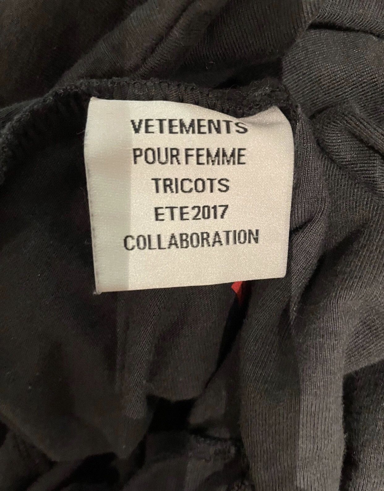 Vetements Vetements Black Classic "Staff" Logo Hoodie 2408-Nextarrow Size US S / EU 44-46 / 1 - 6 Thumbnail