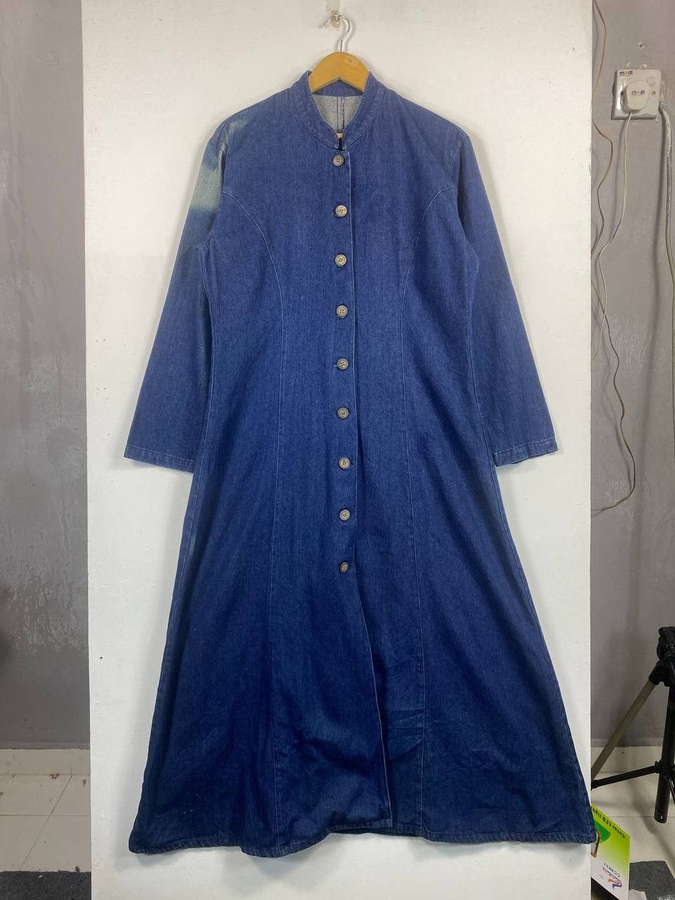 Japanese Brand vintage japanese brand open collar long denim jacket Size US L / EU 52-54 / 3 - 1 Thumbnail