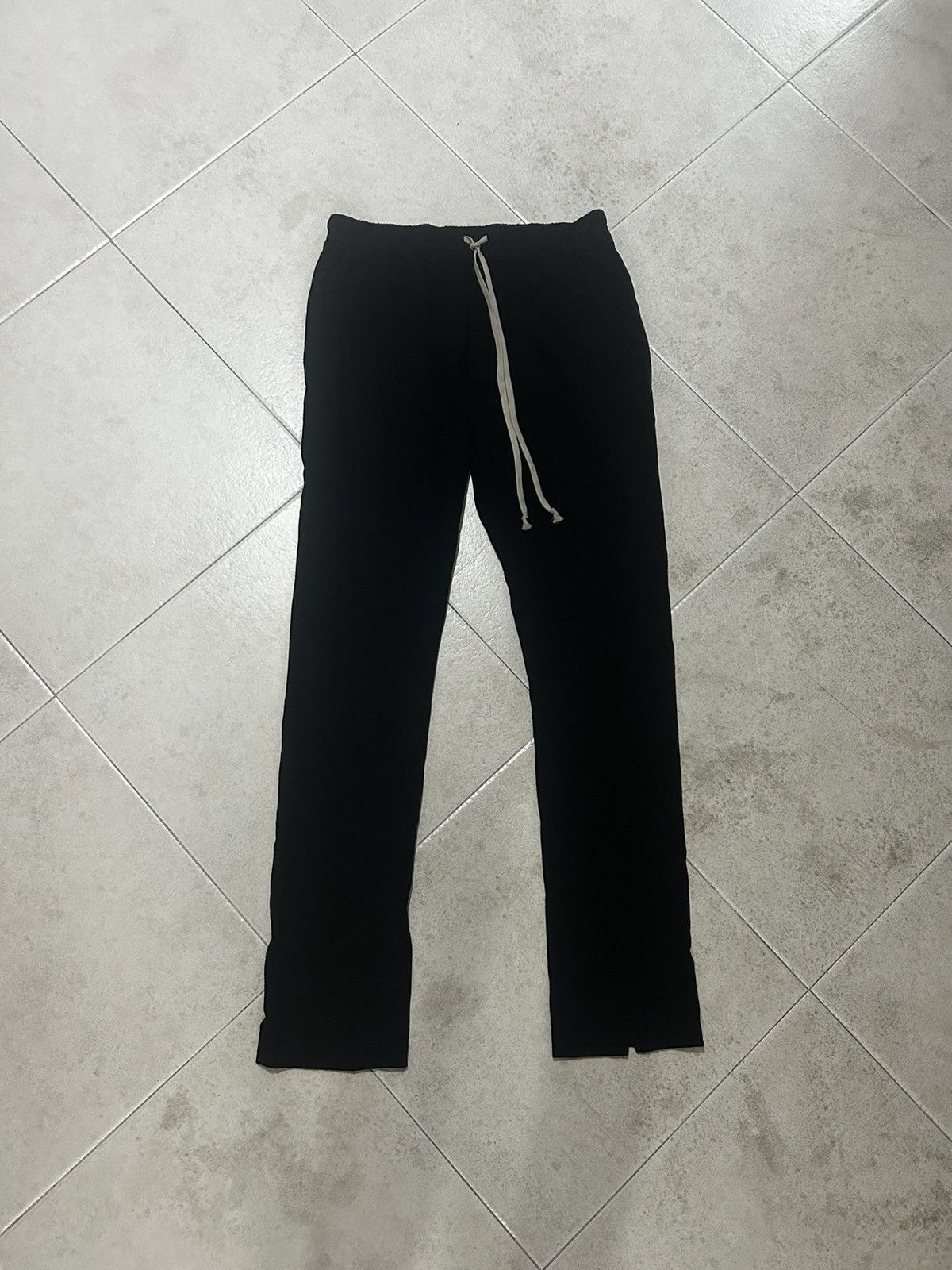 image of Rick Owens Drkshdw Berlin Sweatpants in Black, Men's (Size 32)