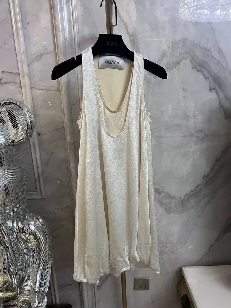 Other Valentino Nude dress Size S / US 4 / IT 40 - 4 Thumbnail