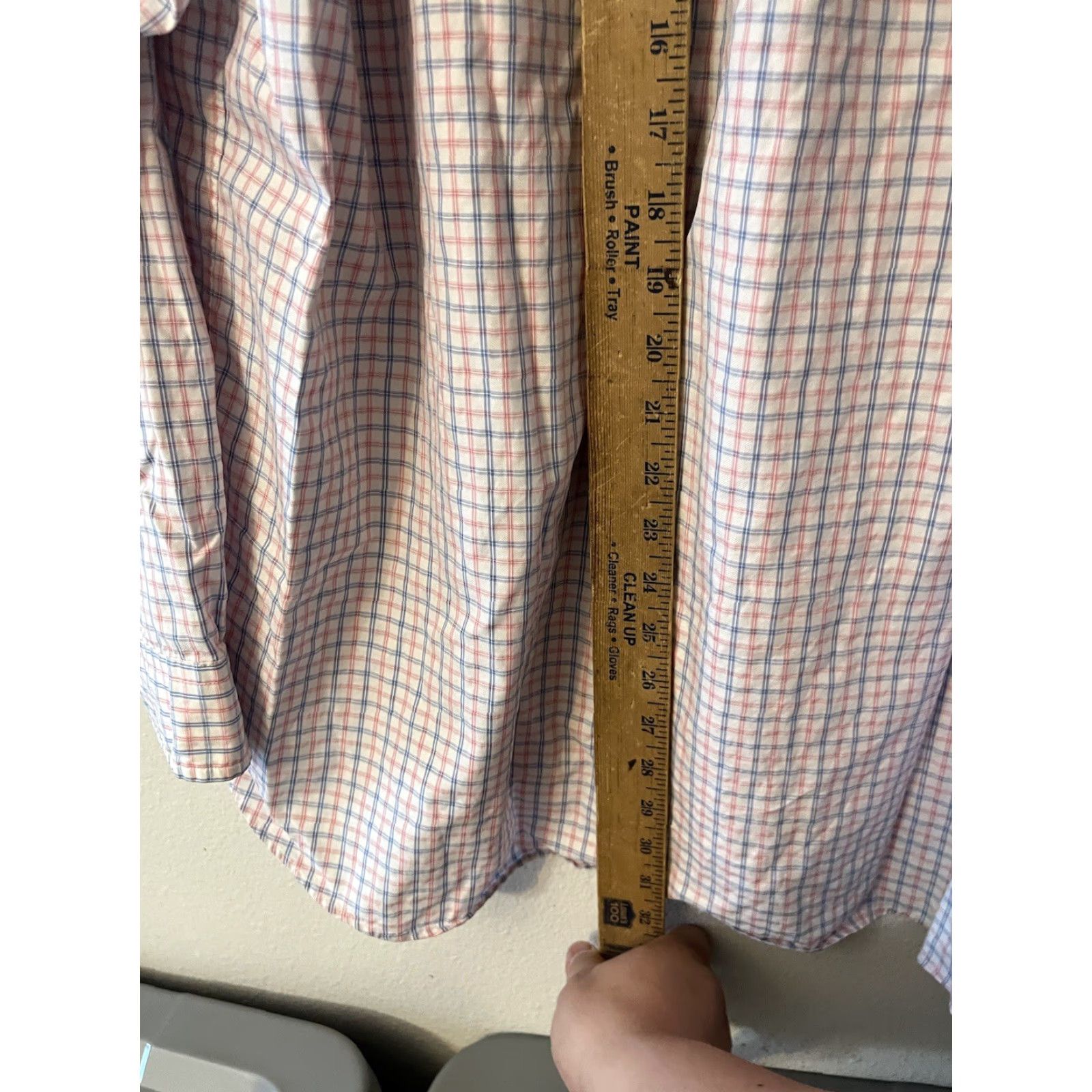 Brooks Brothers Men's Brooks Brothers Country Club Pink Plaid Button Front Shirt sz L Size US L / EU 52-54 / 3 - 5 Thumbnail