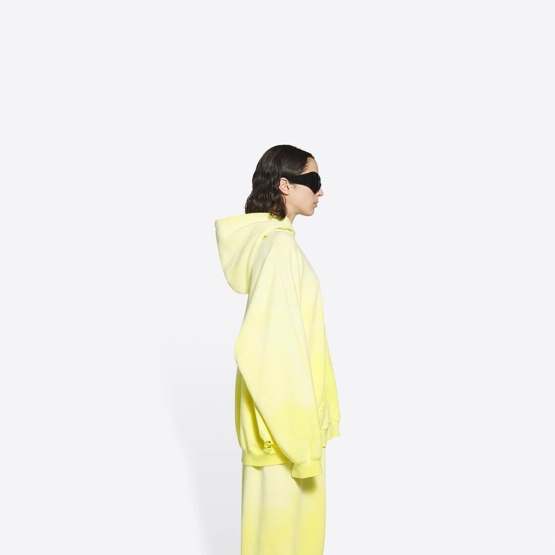 Balenciaga o1bcso1str1224 Boxy Hoodie in Yellow Size XS / US 0-2 / IT 36-38 - 4 Thumbnail