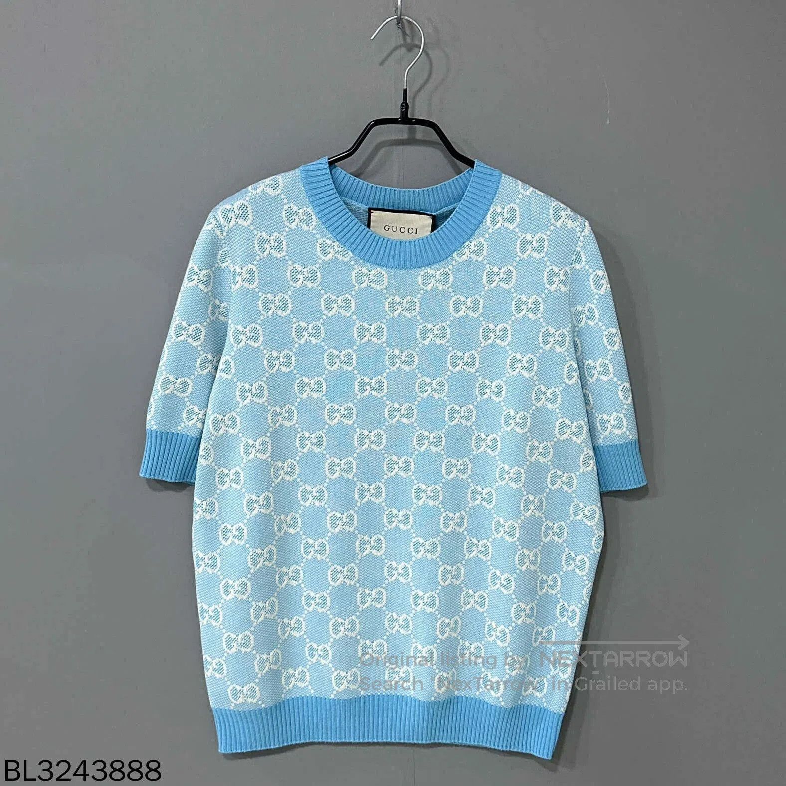 Gucci Gucci Monogram Logo Short Sleeve. Size US XL / EU 56 / 4 - 1 Thumbnail