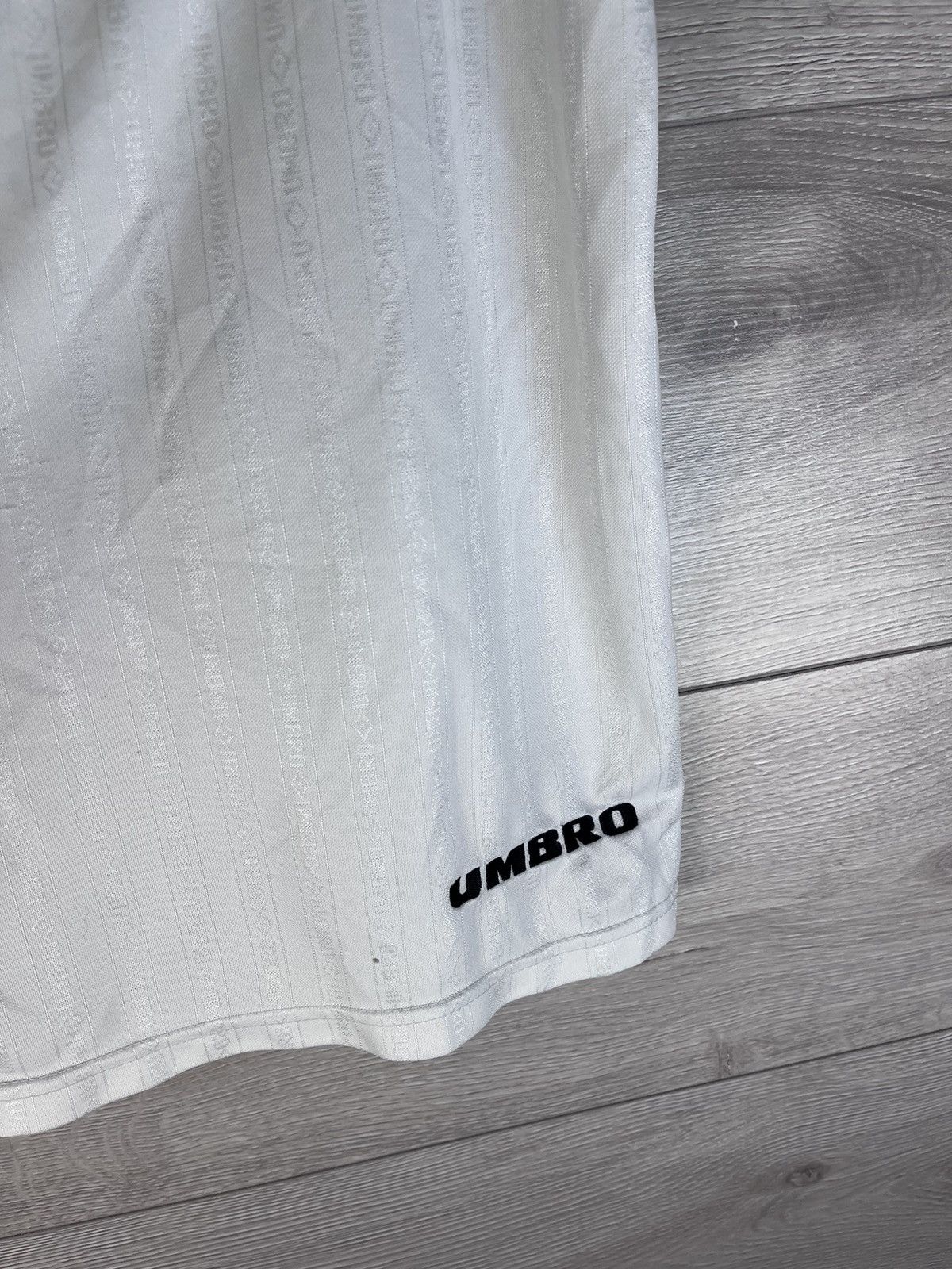 Umbro Vintage men's football shorts Umbro size M 90s Size US 32 / EU 48 - 5 Thumbnail