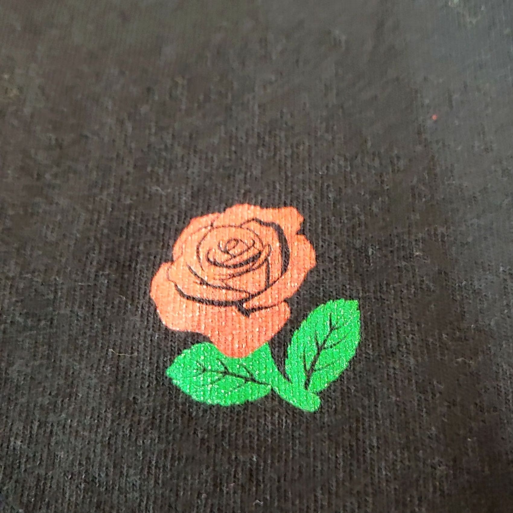 Vintage The Black Red Rose Streetwear Graphic Shirt Large Mens Fall Roses Clothing Size US L / EU 52-54 / 3 - 5 Thumbnail