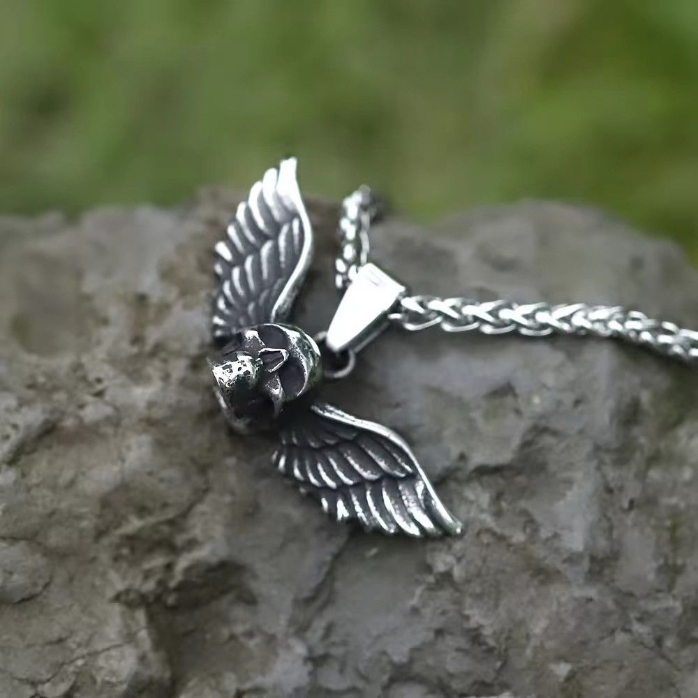 Vintage Vintage Goth Wing Skull Necklace Size ONE SIZE - 3 Thumbnail