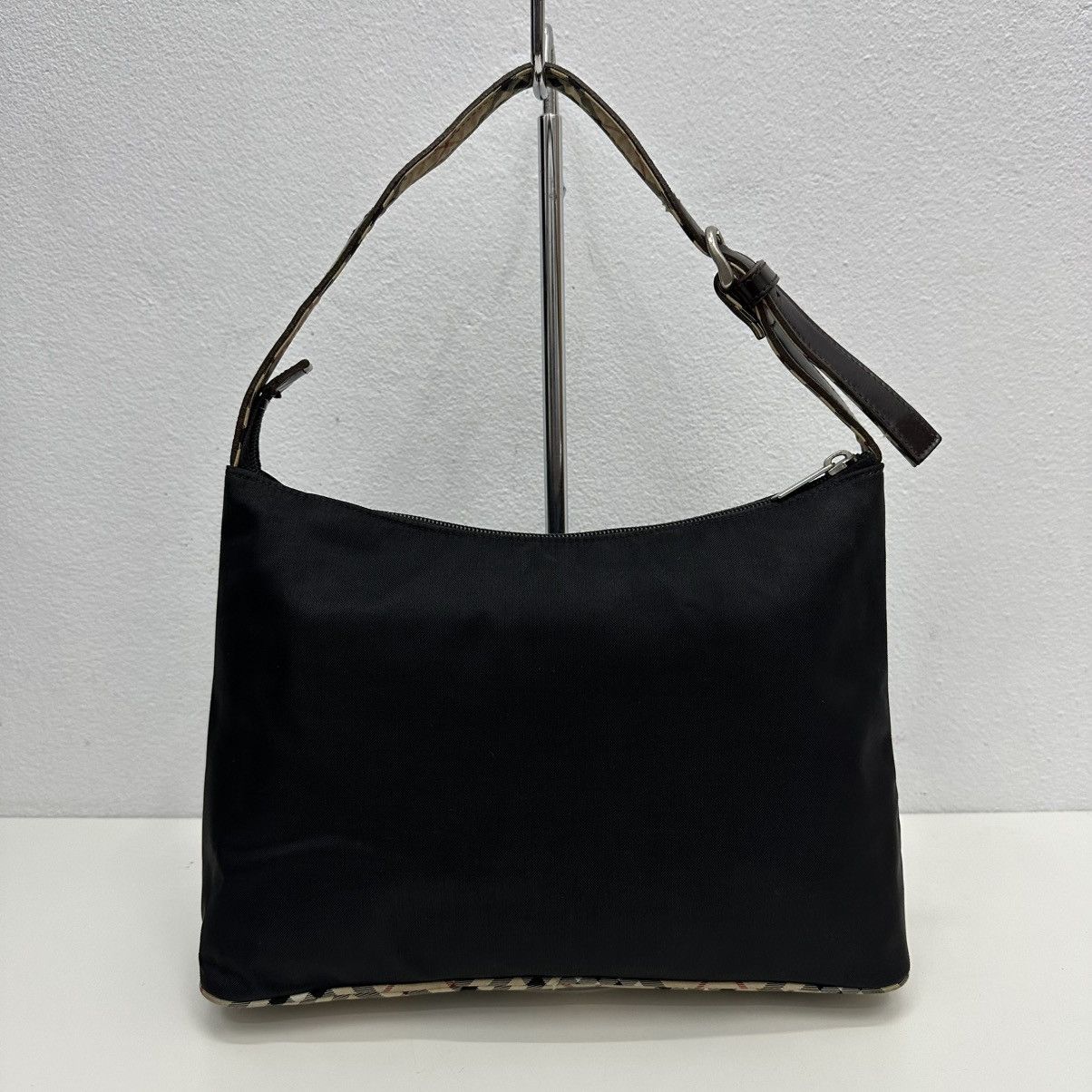 Burberry AUTHENTIC BURBERRY LINDON BLUE LABEL NOVA CHECK SHOULDER BAG Size ONE SIZE - 3 Thumbnail