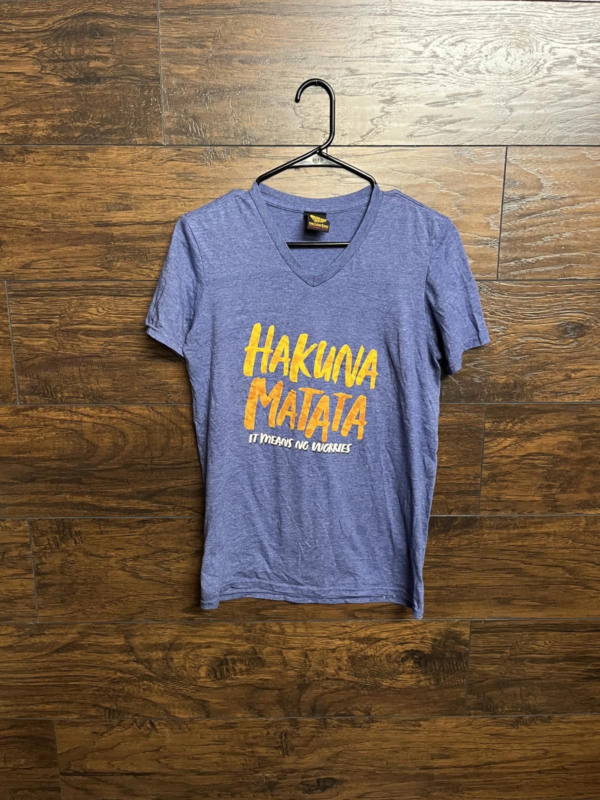 Disney Broadway The Lion King x Hakuna Matata Woman's V-neck - S Size S / US 4 / IT 40 - 1 Thumbnail