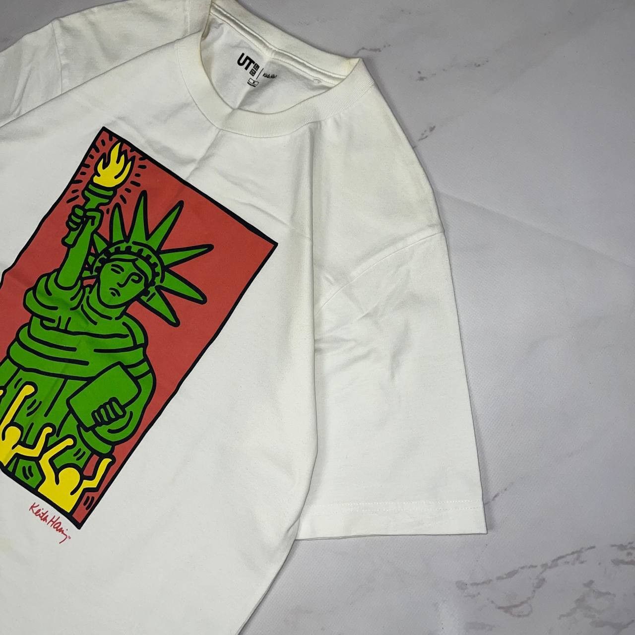 Keith Haring × Levi's Uniqlo X Keith Haring Statue Of Liberty Art Tee Size M Size US M / EU 48-50 / 2 - 3 Thumbnail