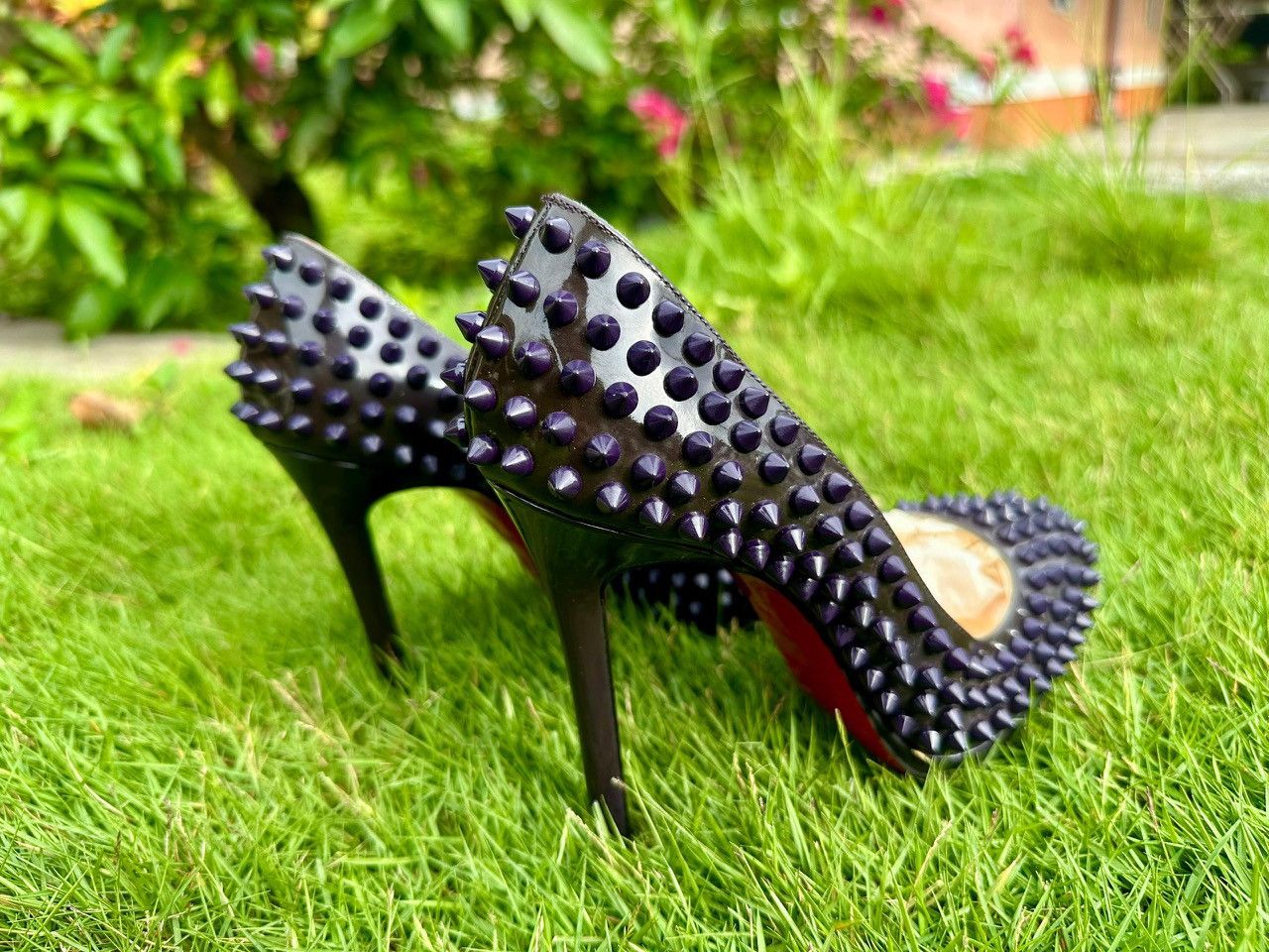 Christian Louboutin Authentic Christian Louboutin Pigalle 100 Purple Iris Spikes Size US 6.5 / IT 36.5 - 4 Thumbnail