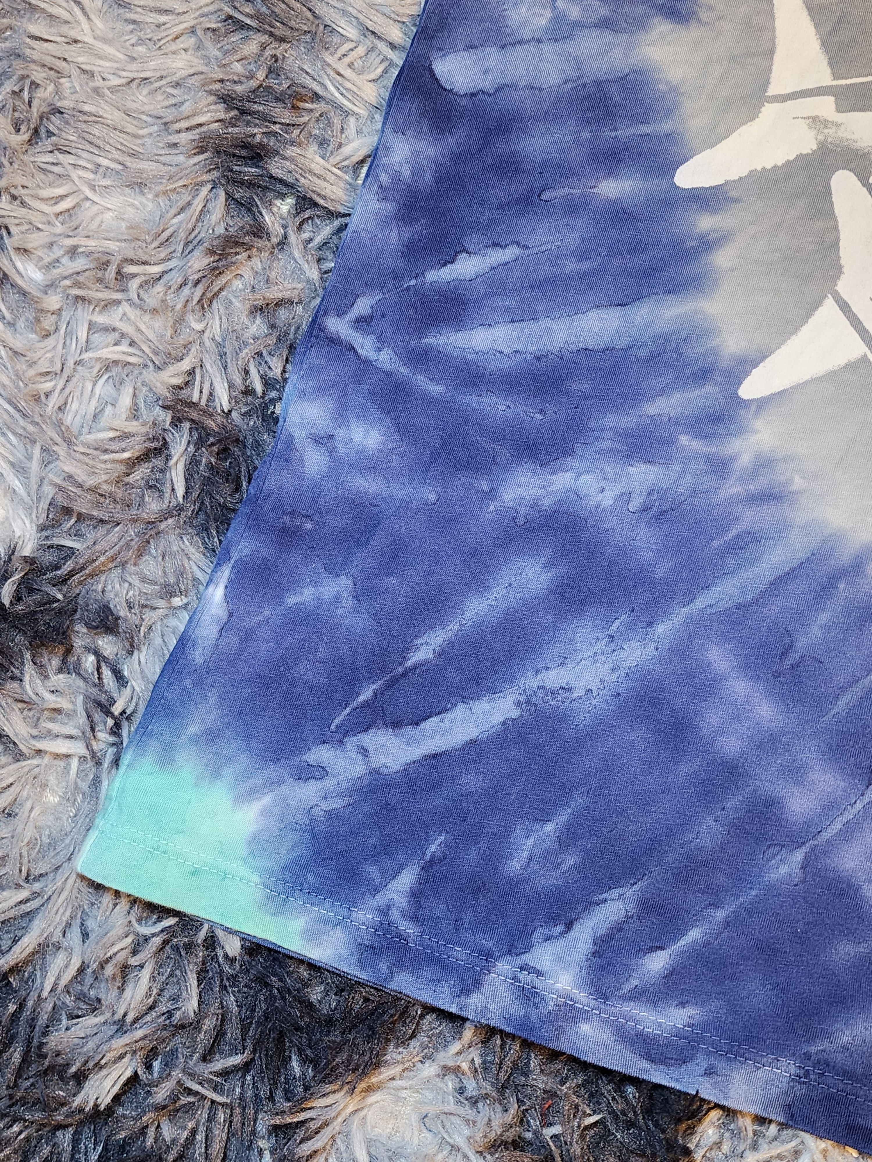 Amiri Amiri Shark Tie Dye Short Sleeve T Shirt Mens XXL Size US XXL / EU 58 / 5 - 2 Thumbnail