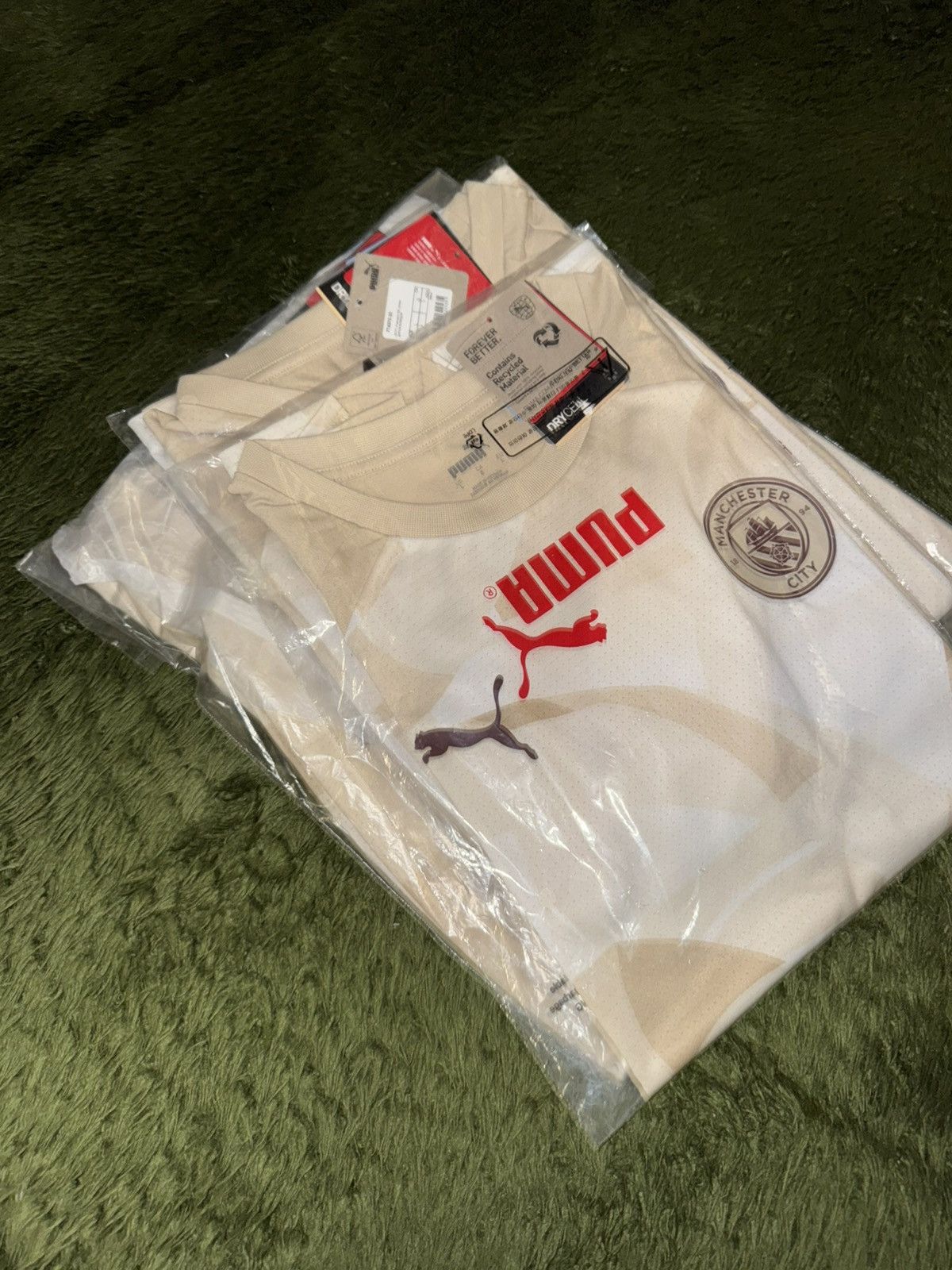 Puma [L] Puma Manchester City 23/24 Pre-Match Jersey (Non-mark) Size US L / EU 52-54 / 3 - 10 Thumbnail