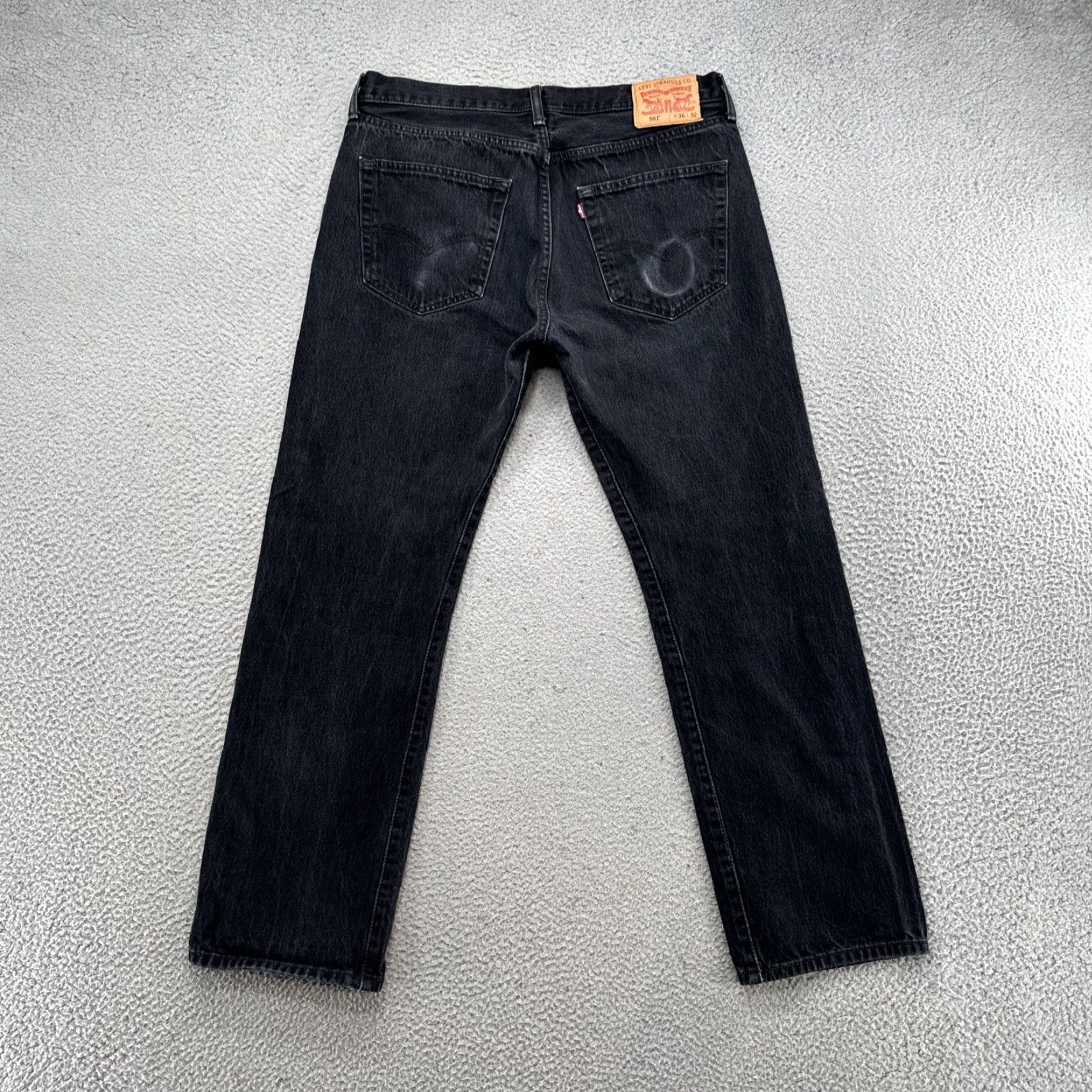 Levi's Levi's 501 Jeans Men's Black Denim Button Fly 36x32 Regular Straight 5-Pocket Denim Cotton Classic American 501 Model Mens Size 36 Inseam 32 Size US 36 / EU 52 - 4 Thumbnail
