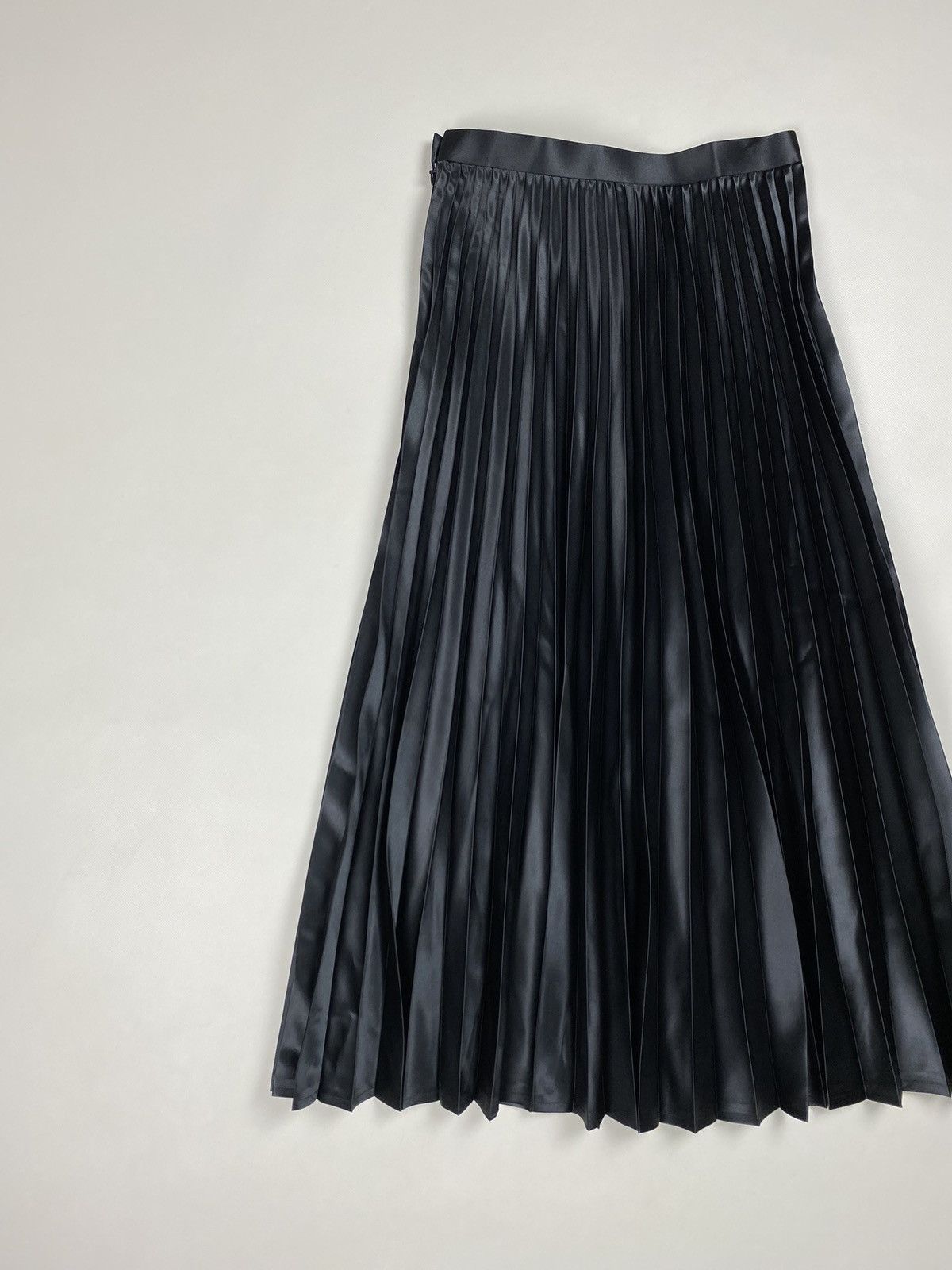 Comme des Garcons BNWT! Junya Watanabe Comme Des Garçons Ladies Pleated Skirt Size 25" / US 0 / IT 36 - 14 Thumbnail
