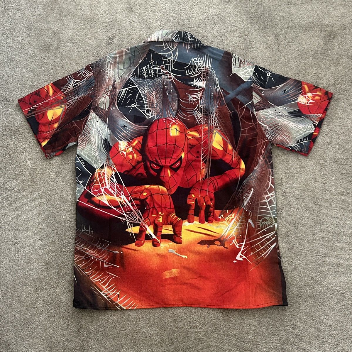 Marvel Comics Y2K Spiderman Webs multicolor All Over Print AOP button up Size US M / EU 48-50 / 2 - 4 Thumbnail