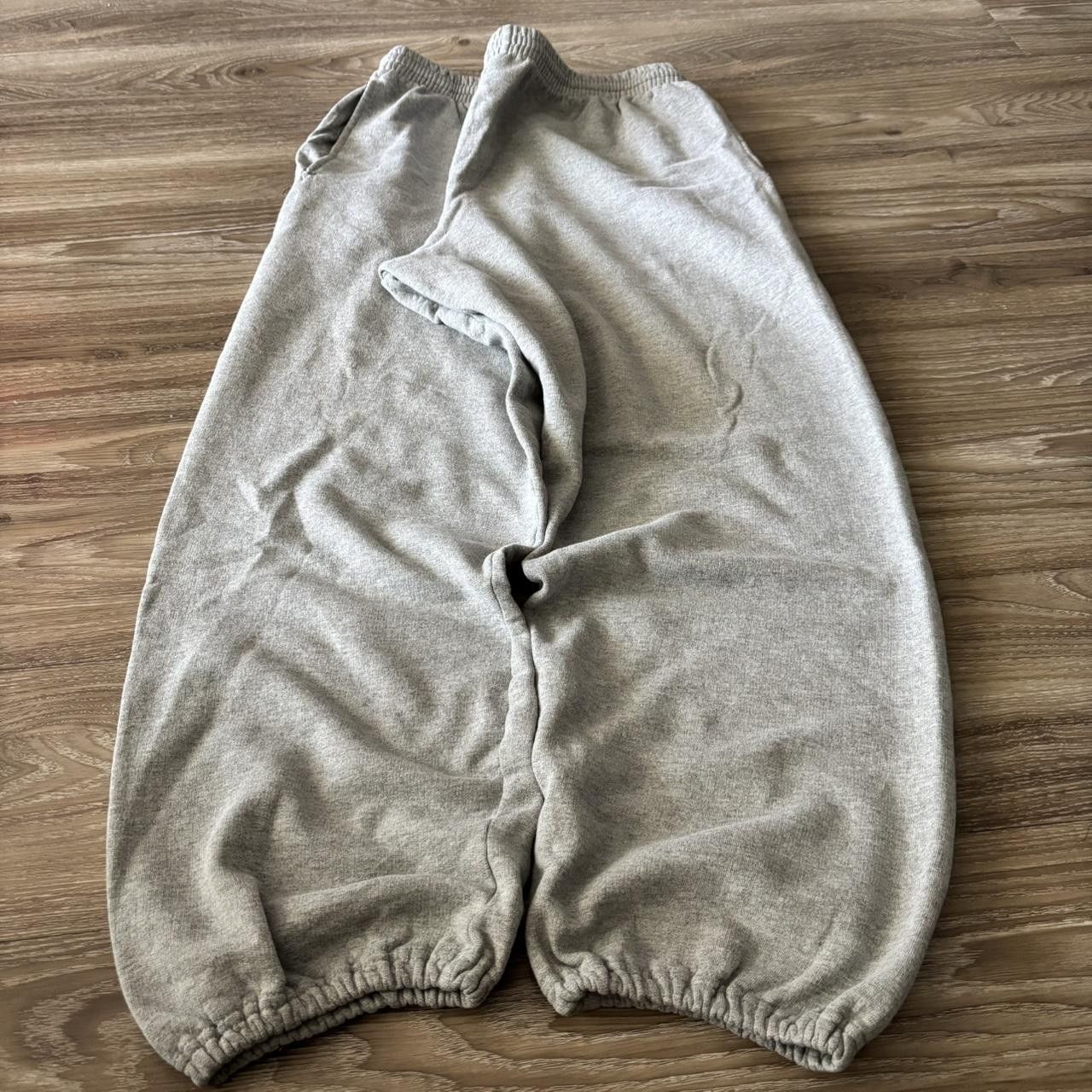 Japanese Brand Crazy Vintage Y2K/2000s Baggy Grey Skater Essential Sweatpants! Fits L Size US 36 / EU 52 - 3 Thumbnail