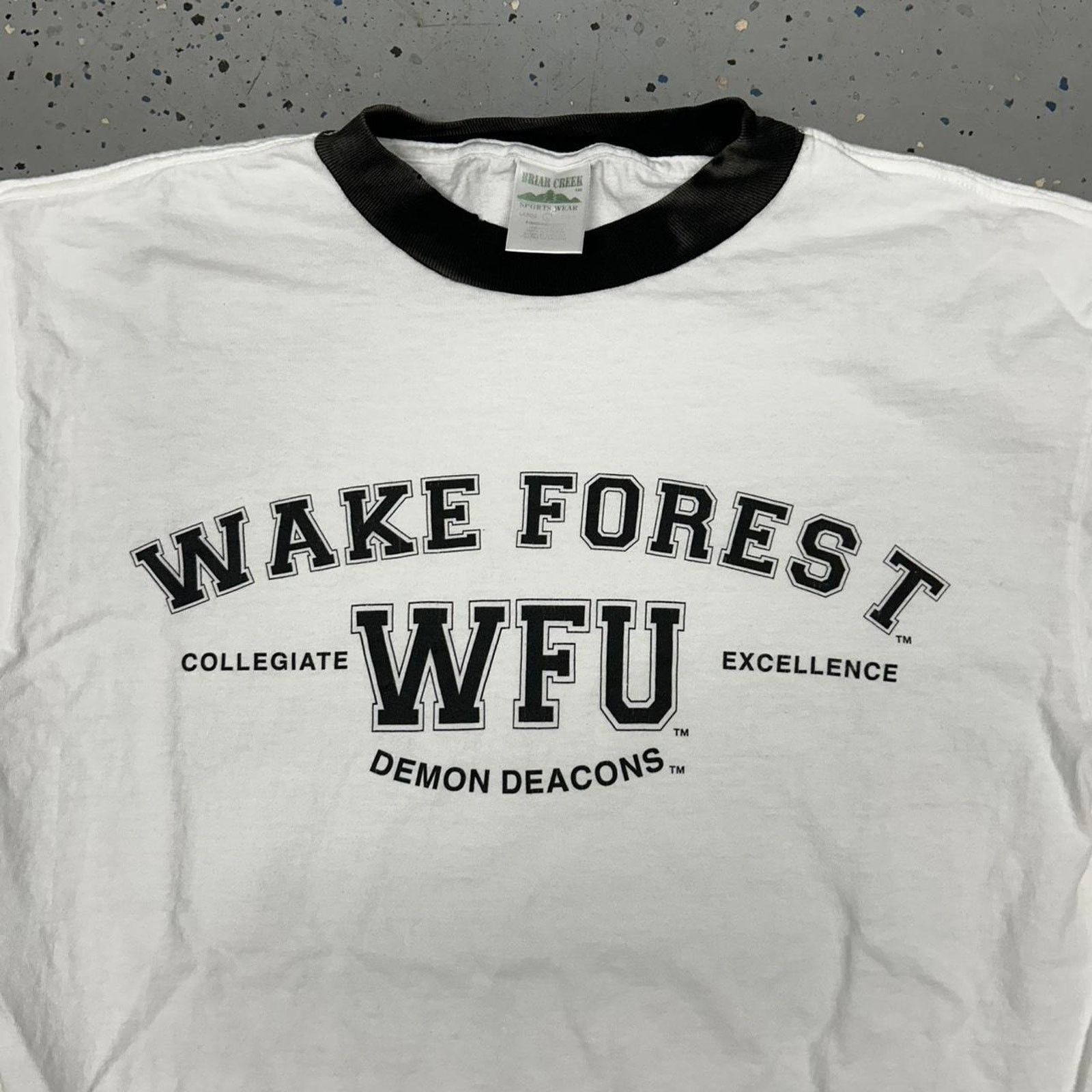 Other Vtg wake forest university demon tshirt Size US L / EU 52-54 / 3 - 2 Thumbnail