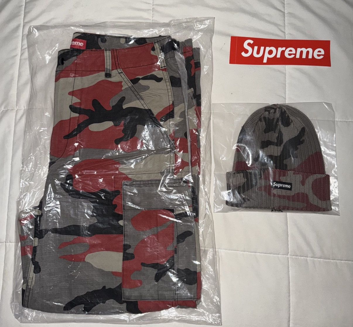 Supreme Supreme SS26 Red Camo Cargo Pants Size 32 + Overdyed Beanie Size US 32 / EU 48 - 1 Thumbnail