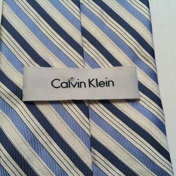 Calvin Klein CALVIN KLEIN MEN'S NEW 100%SILK TIE WIDTH: 3 1/2" Size ONE SIZE - 3 Thumbnail