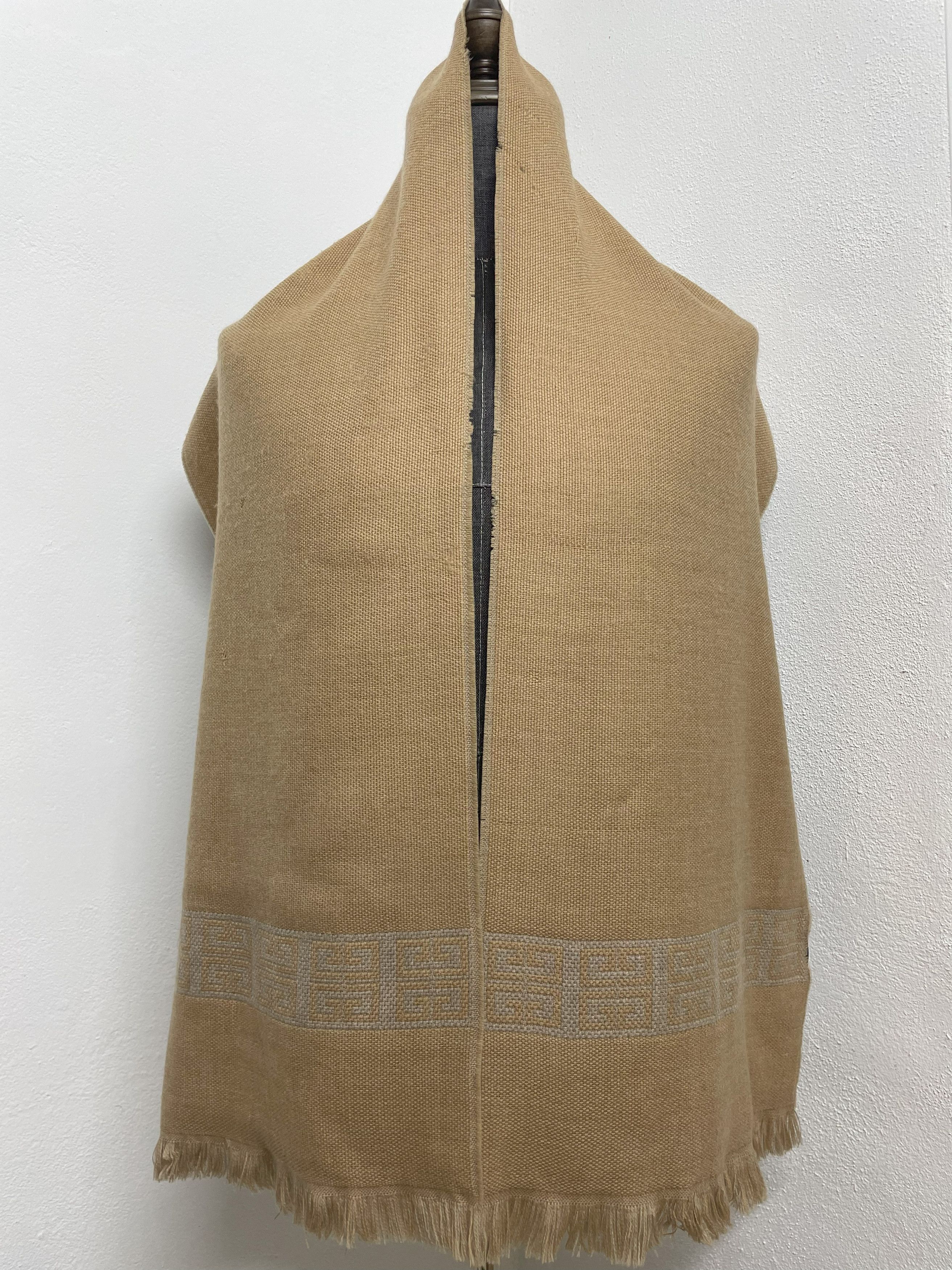 Givenchy Givenchy Scarf / Muffler - 6208 Size ONE SIZE - 3 Thumbnail