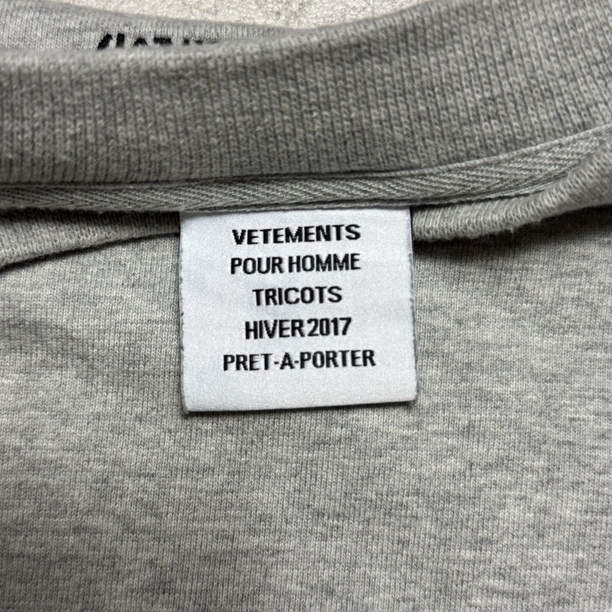 Vetements Vetements Sexual Fantasies Side Logo Long Sleeve T-Shirts Size US XS / EU 42 / 0 - 3 Thumbnail