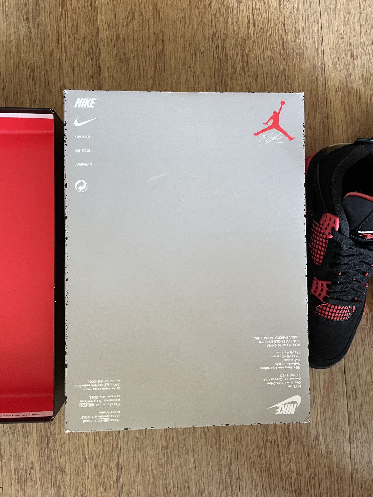 Jordan Brand Jordan 4 Red Thunder new in box Size US 9.5 / EU 42-43 - 9 Thumbnail