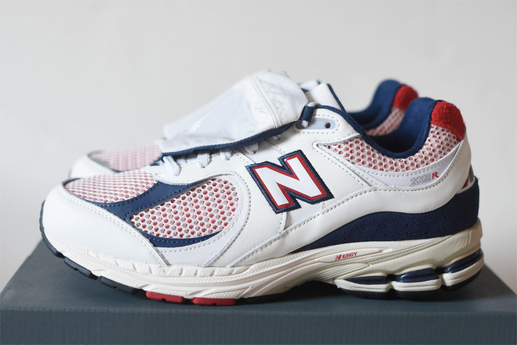 New Balance New Balance 2002R Team Red Navy Pouch - 11us Size US 11 / EU 44 - 3 Thumbnail
