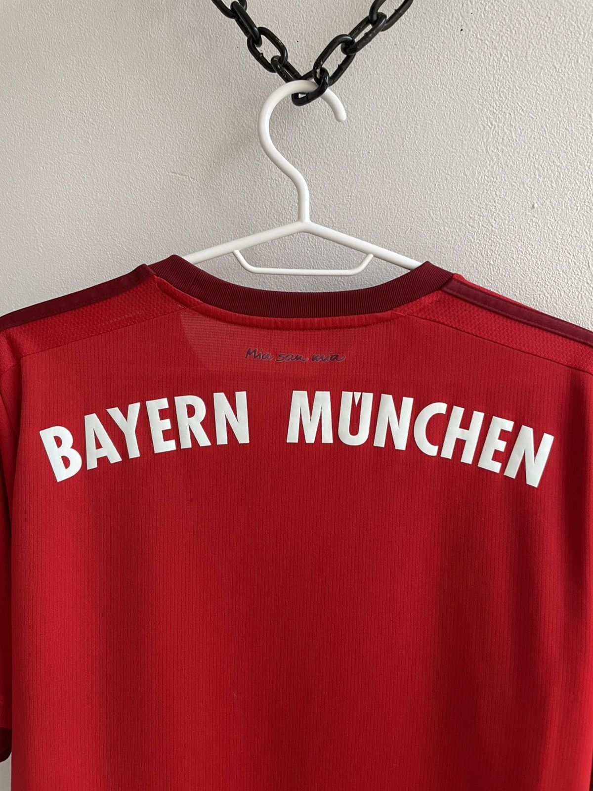 Adidas Bayren Munich 2015 2016 Home Shirt Football Soccer Jersey Size US M / EU 48-50 / 2 - 19 Thumbnail
