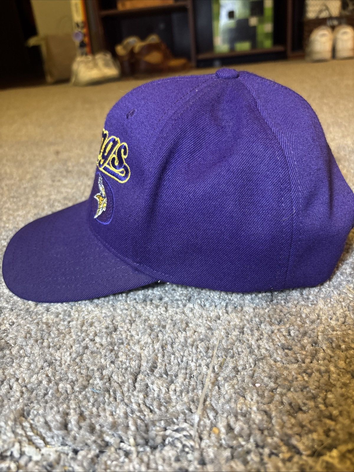 NFL Vintage Minnesota Vikings SnapBack Hat NFL Twins Enterprise Size ONE SIZE - 2 Thumbnail