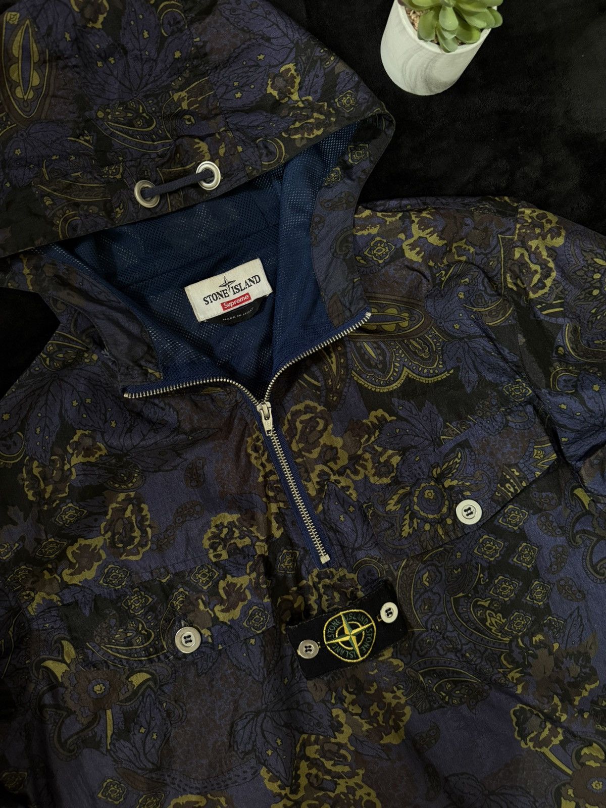 Stone Island × Supreme Stone Island x Supreme Anorak (Size S) Size US S / EU 44-46 / 1 - 2 Thumbnail