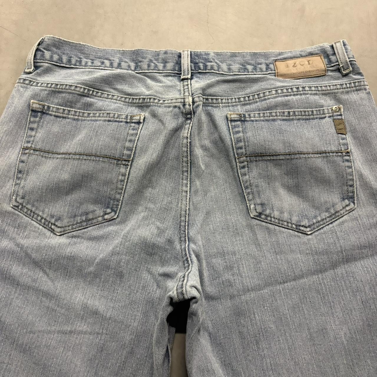 Vintage Crazy Vintage Y2K 2000s Grunge Super Baggy Izod Light Blue Wash Denim Jeans! Size US 36 / EU 52 - 6 Thumbnail