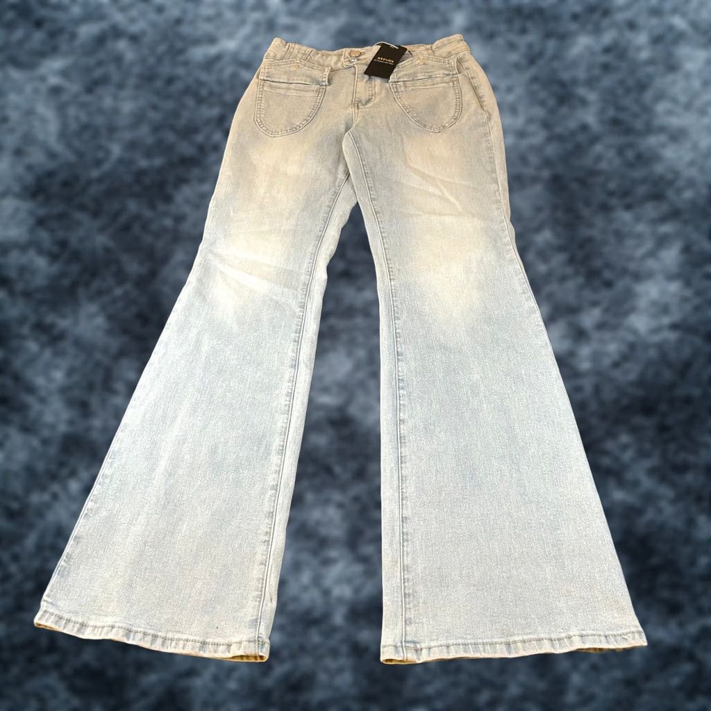 Vintage NVFelix Flare Jeans Womens Medium Light Blue High Rise Stretch Patch Pockets NWT Size 27" / US 4 / IT 40 - 1 Thumbnail