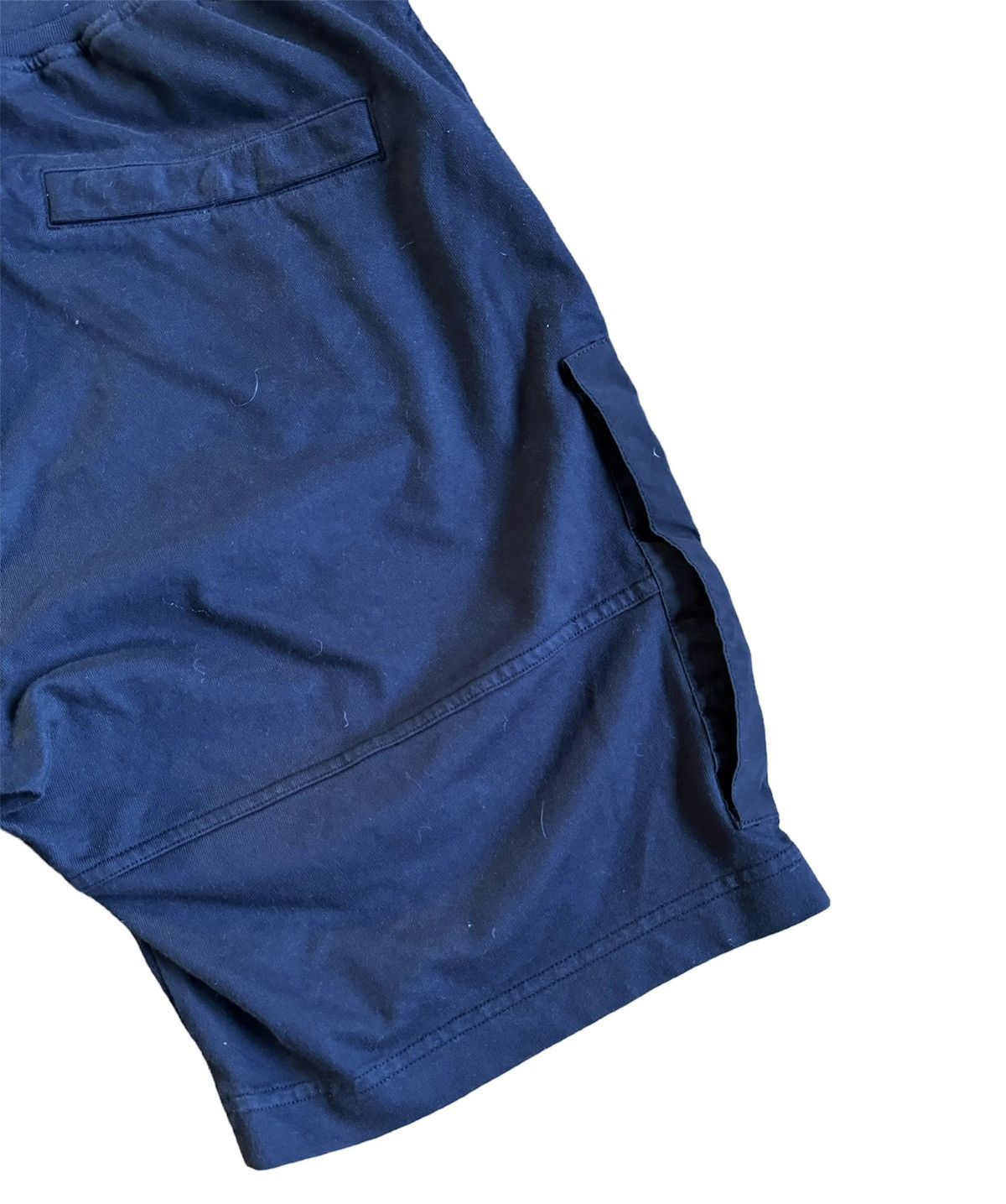 Stone Island 🔥450$ Stone Island Nylon Pockets Shorts/Stone Island Shorts Size US 34 / EU 50 - 10 Thumbnail