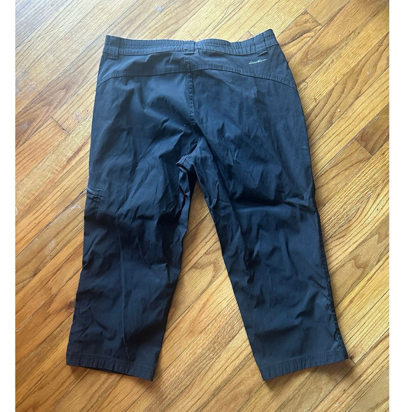 Eddie Bauer Eddie Bauer Women’s Rainier Capris Black Size 30" / US 8 / IT 44 - 6 Thumbnail