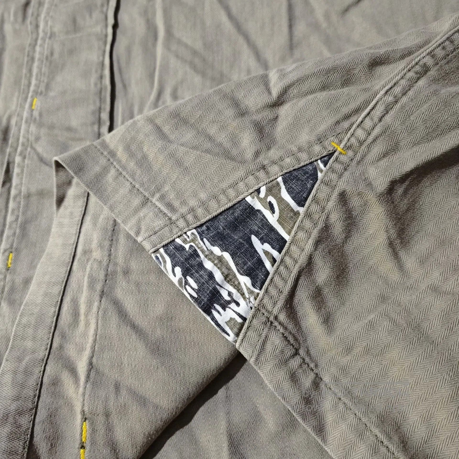 Wtaps Wtaps 00ss Bone Print Utility Short. Size US XL / EU 56 / 4 - 7 Thumbnail