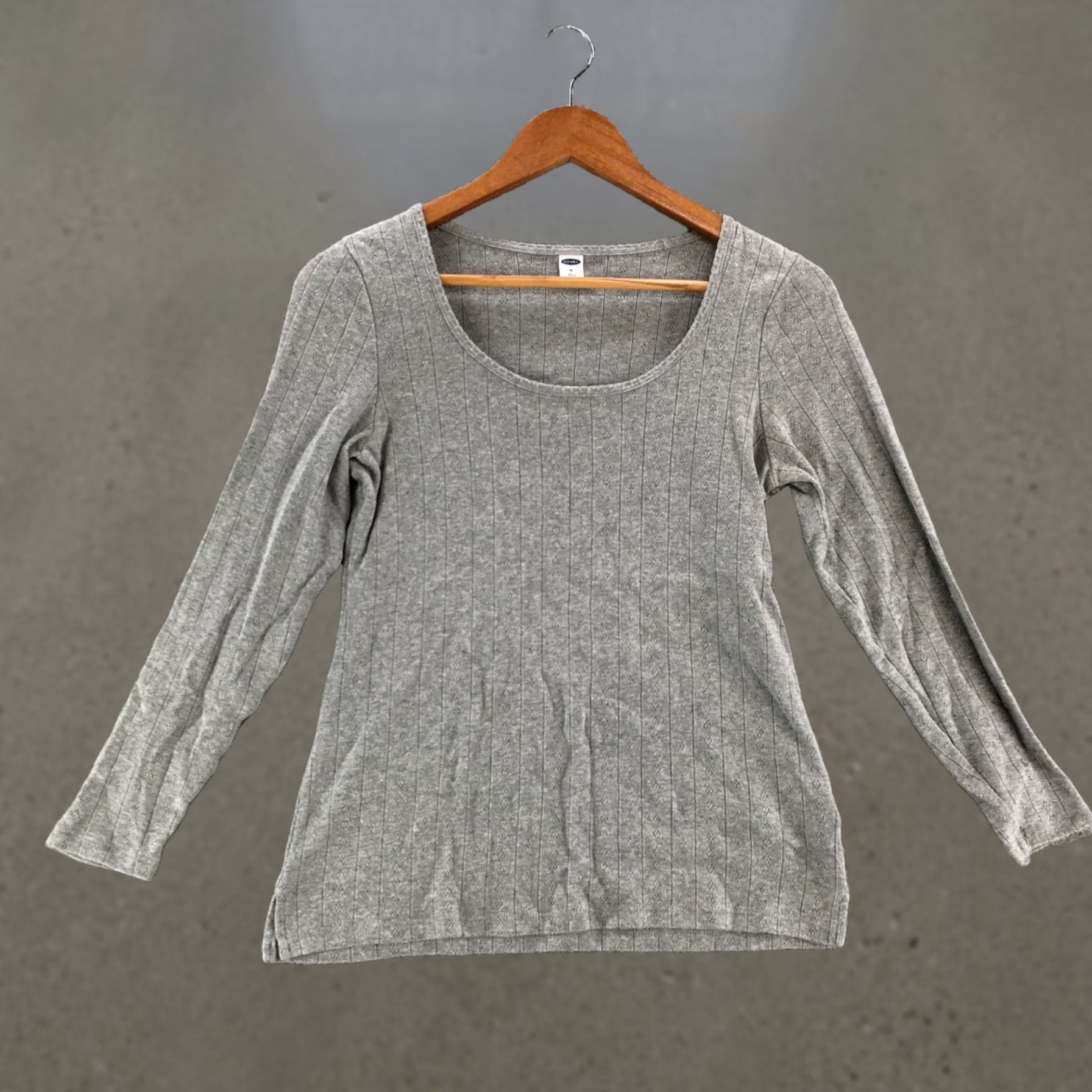 Old Navy Old Navy Pullover Sweater Womens Medium Gray Roundneck Long Sleeve - Knit, Ribbed Eyelet, Cotton Blend, Casual, Regular Fit, Fall/Winter, - Womens Size M / US 6-8 / IT 42-44 - 1 Thumbnail