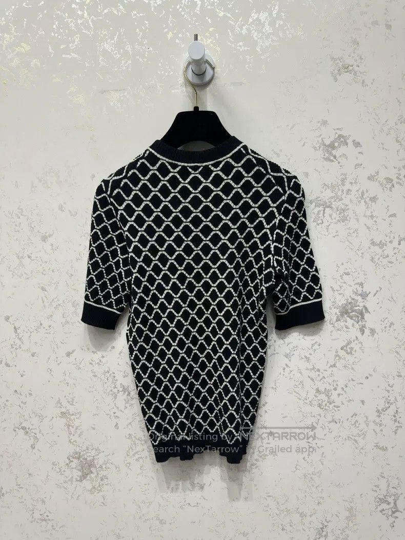 Chanel Chanel Black and white diamond knitted short sleeves Size XS / US 0-2 / IT 36-38 - 2 Thumbnail