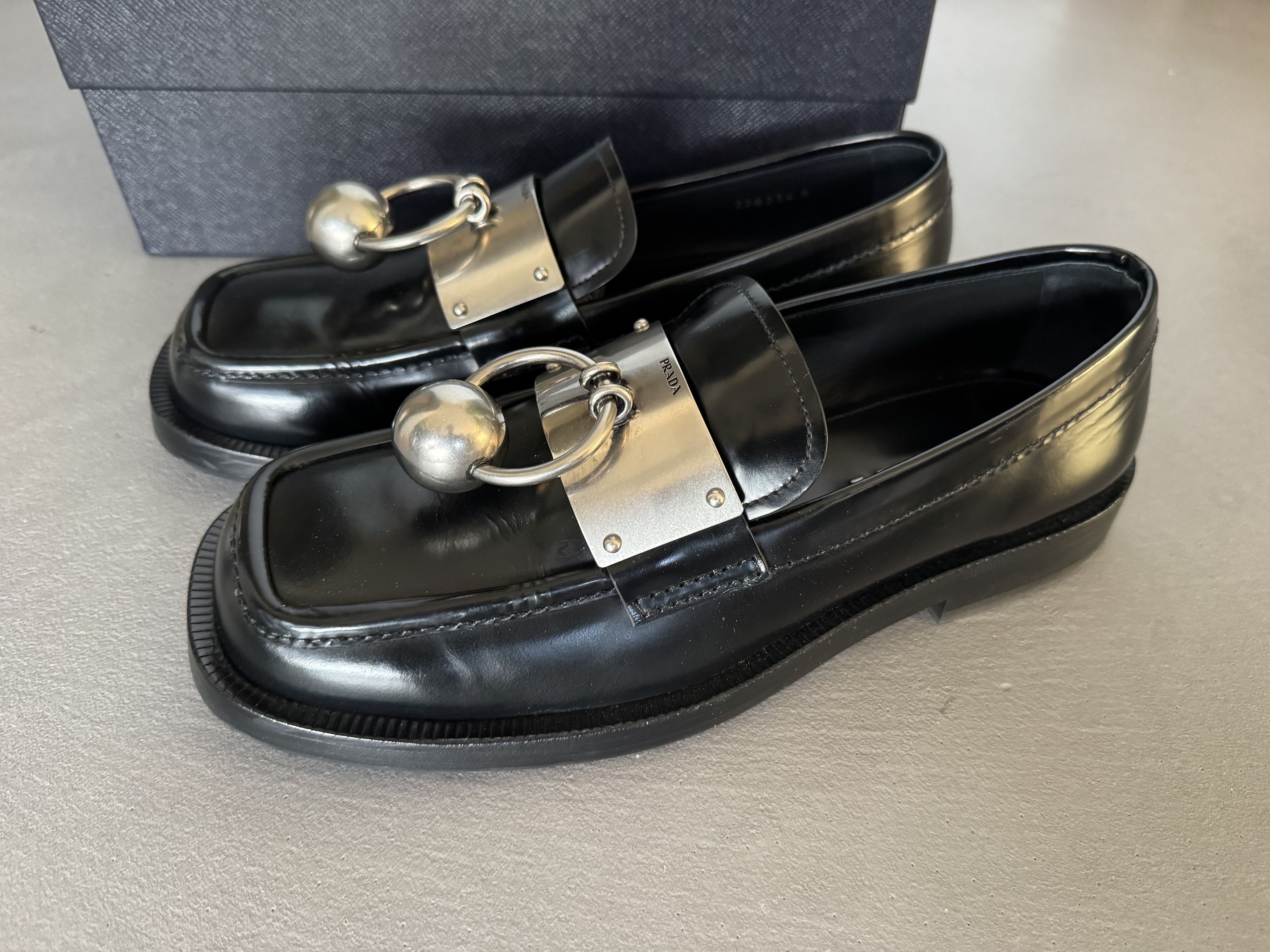 Prada PRADA Brushed Leather Loafers With Metal Ring, Runway FW 25 Size US 9 / EU 42 - 5 Thumbnail