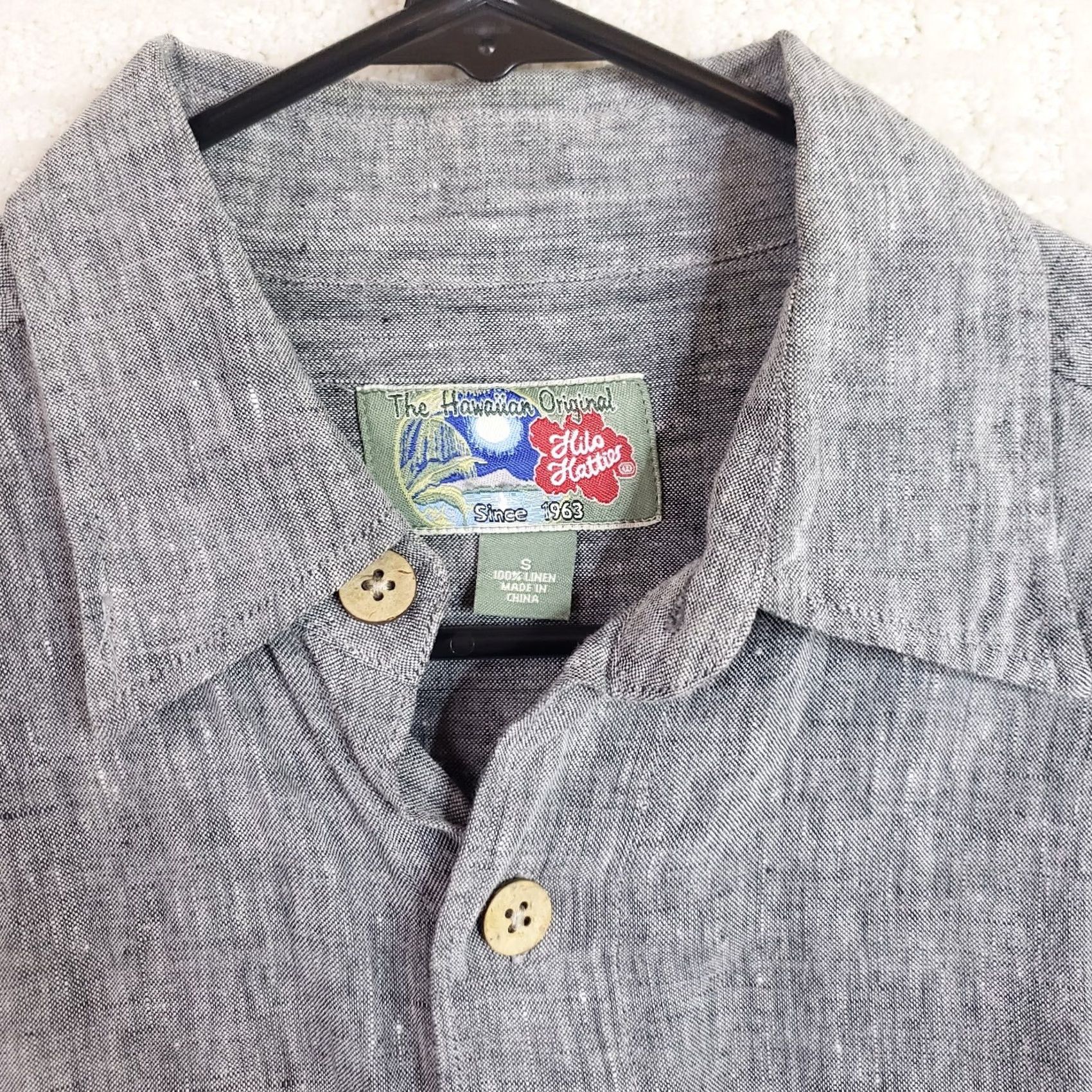 Hilo Hattie Hilo Hattie Linen Shirt LS Men’s Size S Gray Short Sleeve Button-Up Collared 100% Linen New Regular Fit Linen for Cool Wearing Fabric Size US S / EU 44-46 / 1 - 5 Thumbnail