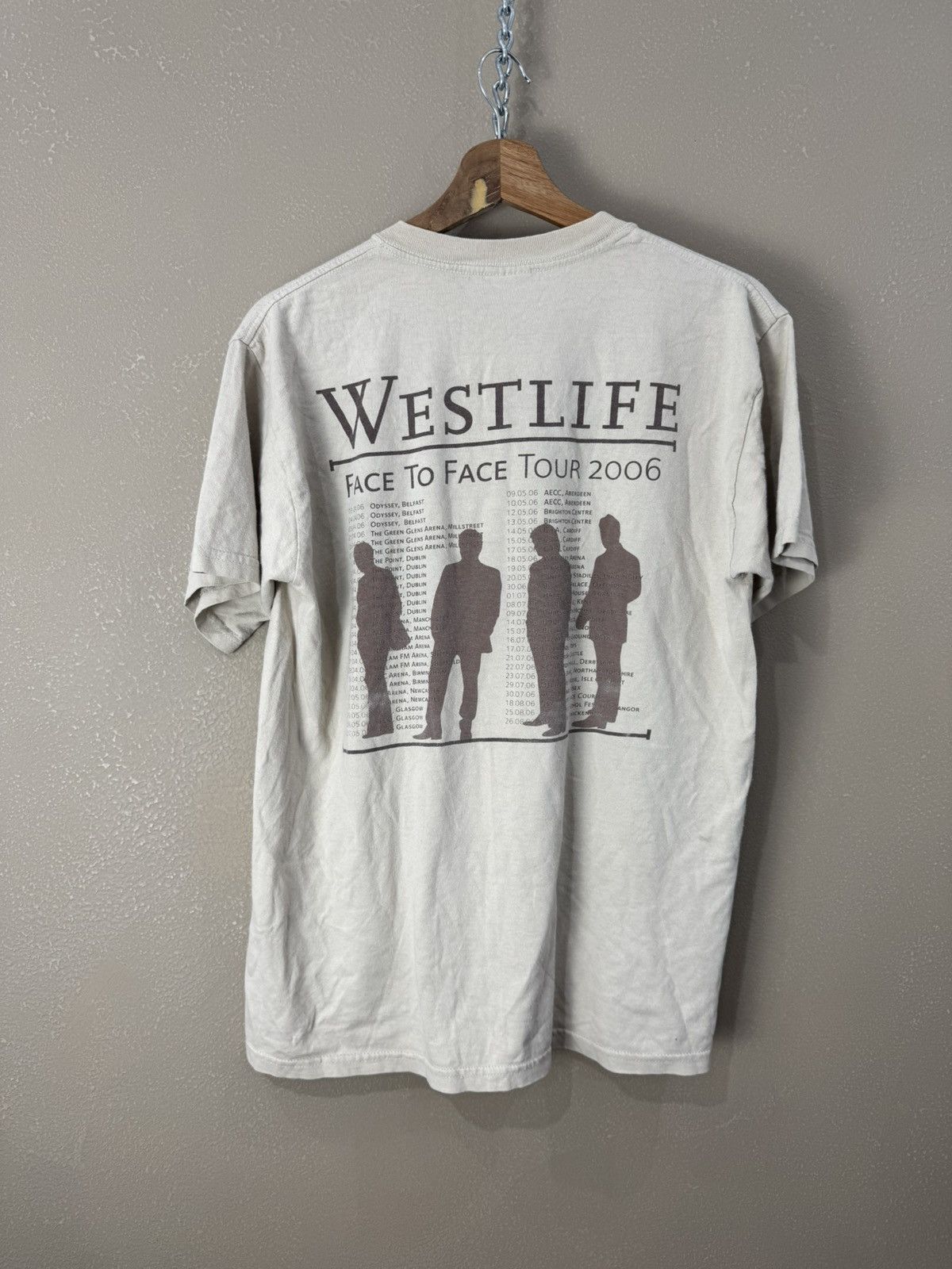 Band Tees Westlife music band tees jersey world tor tshirt Size US M / EU 48-50 / 2 - 2 Thumbnail