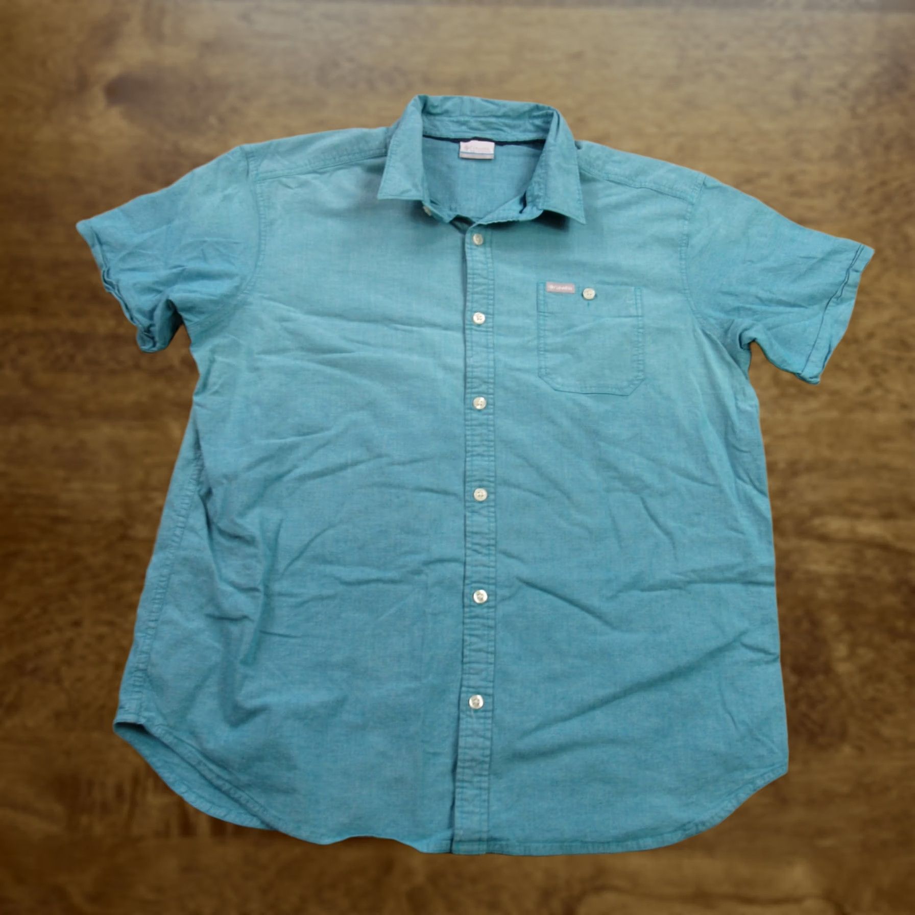 Vintage Columbia Shirt Mens XL Blue Short Sleeve Button Front Pockets Outdoors Casual Size US XL / EU 56 / 4 - 1 Thumbnail