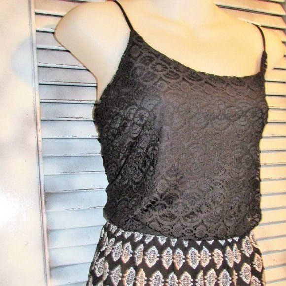 Other NWOT Three Pink Hearts Med Lace Romper Size M / US 6-8 / IT 42-44 - 13 Thumbnail