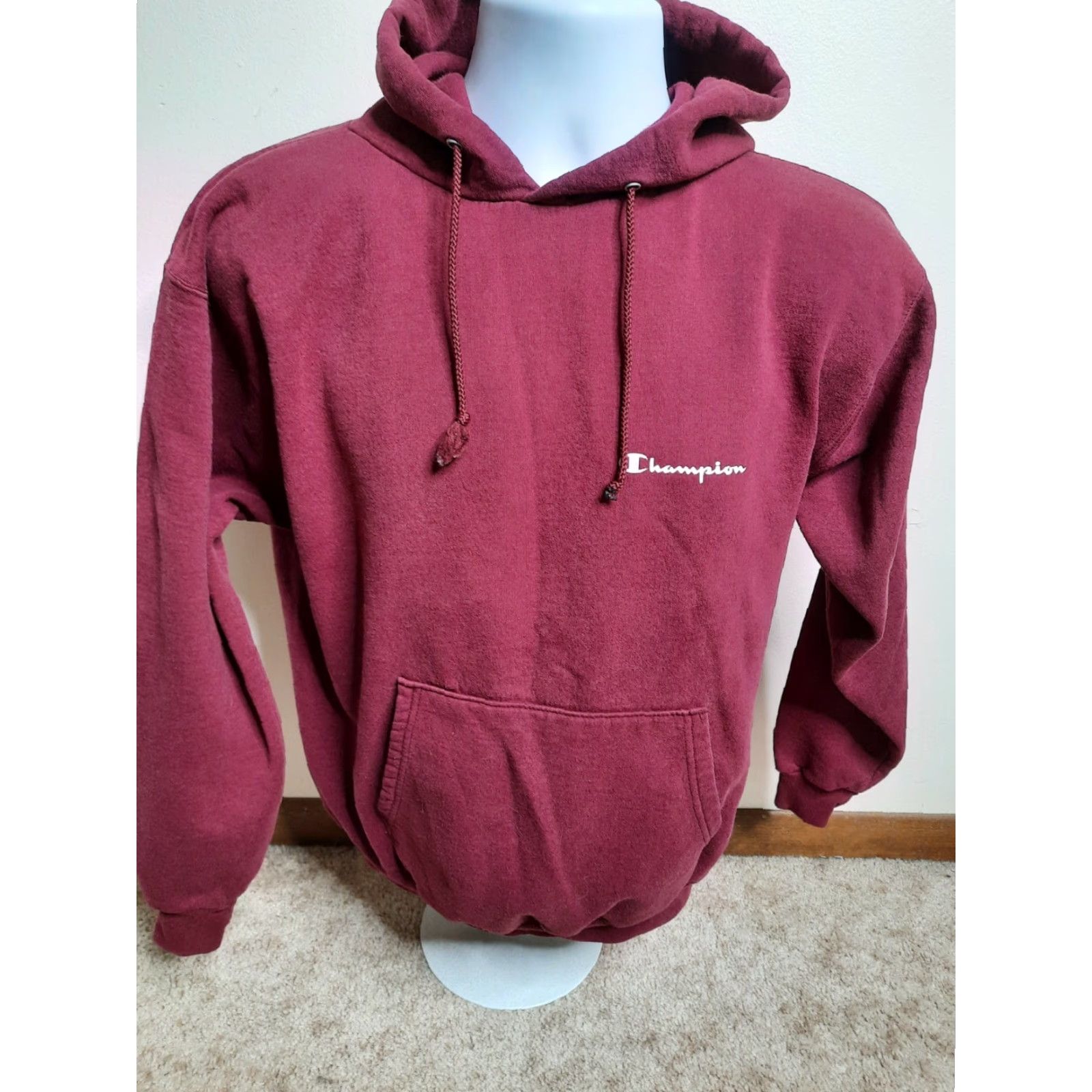 Champion VINTAGE Champion Hoodie Sweatshirt Red Spell Out Red Maroon Size Medium Womens Size M / US 6-8 / IT 42-44 - 4 Thumbnail
