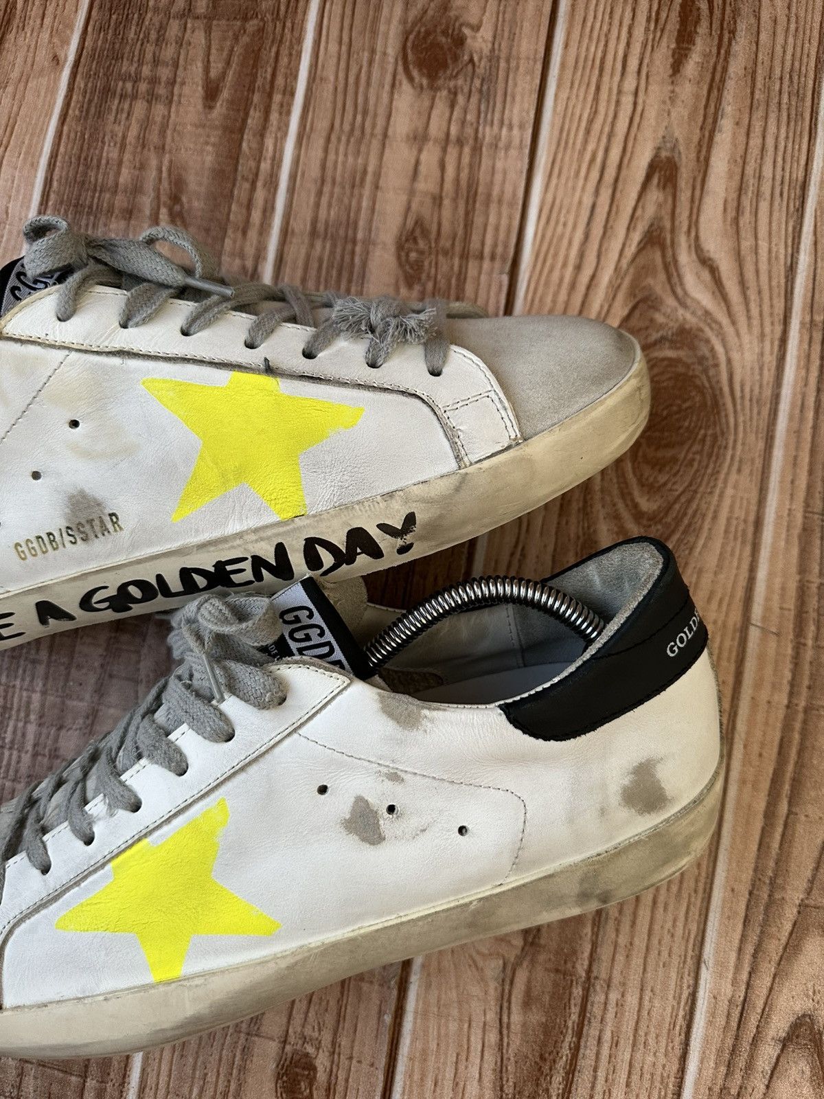Golden Goose Golden Goose ‘Have a Golden Day’ White Leather/Suede Lowtops Size US 10 / EU 43 - 12 Thumbnail