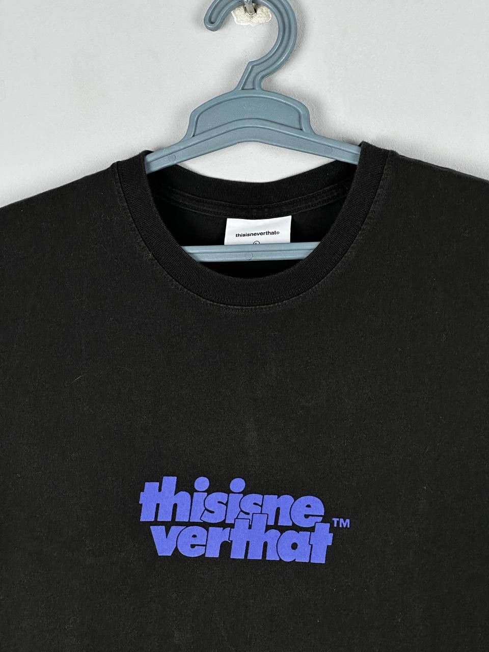 thisisneverthat Thisisneverthat Black Big Logo Japanese Streetwear T Shirt Size US L / EU 52-54 / 3 - 4 Thumbnail