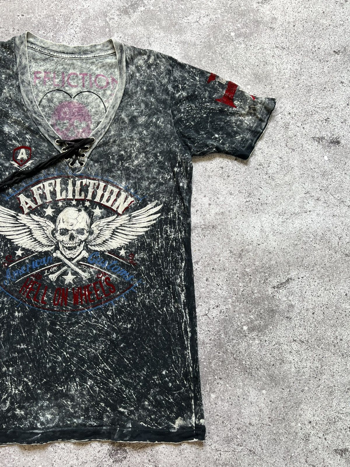Affliction Affliction Women's Skull T-shirt Y2K Tee Size L / US 10 / IT 46 - 3 Thumbnail