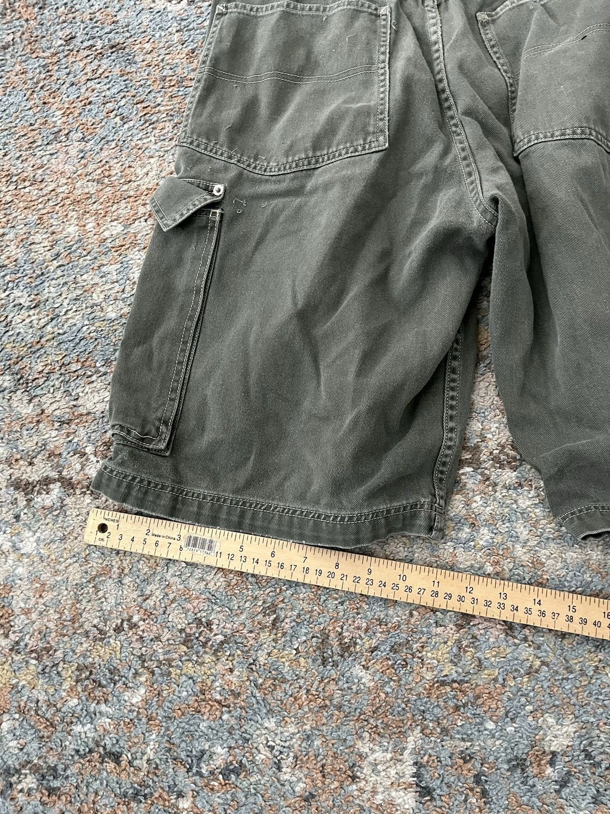 Tommy Hilfiger VTG Tommy Hilfiger Flag Cargo Jean Shorts Size 34 RARE Size US 34 / EU 50 - 8 Thumbnail