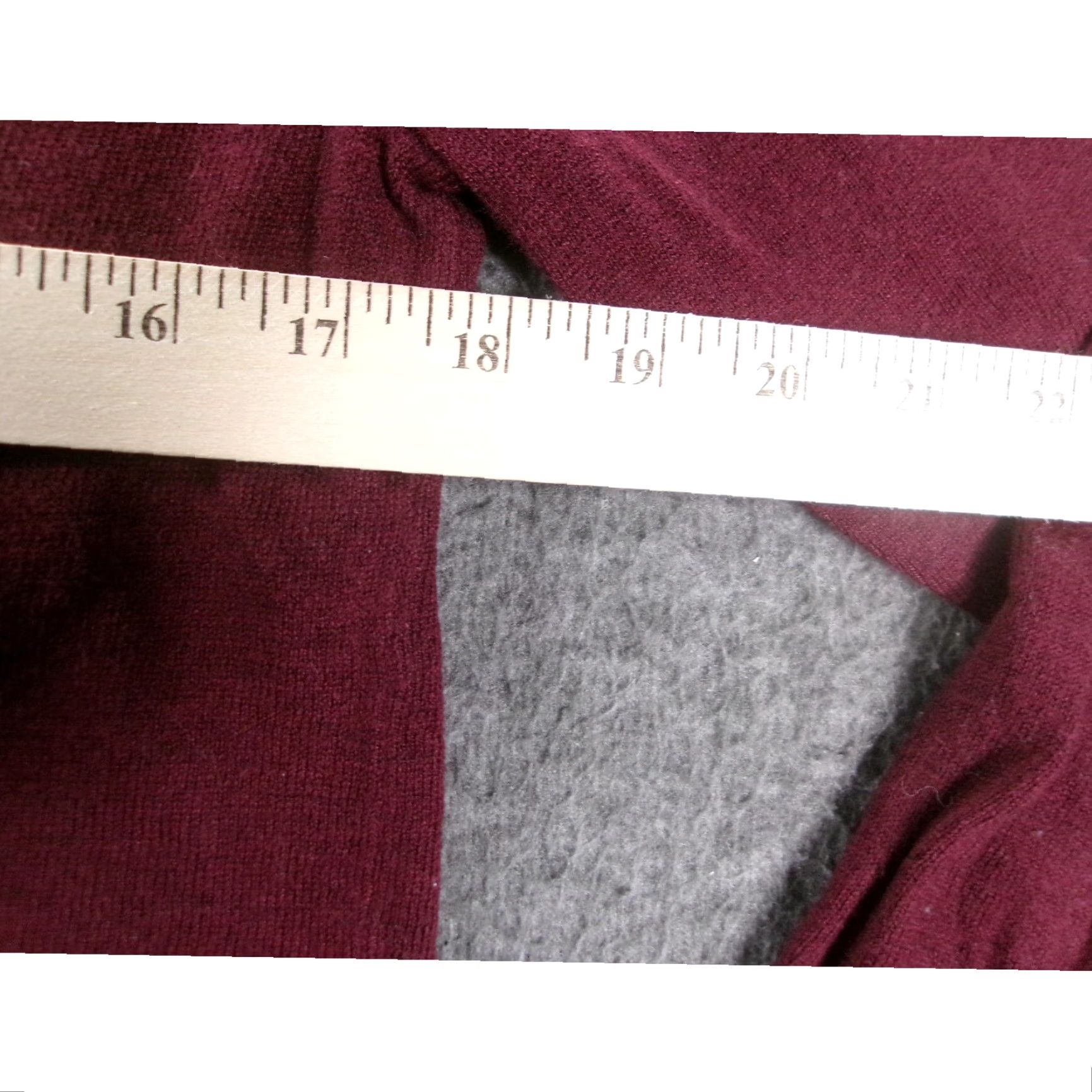 Vintage A New Day Sweater Women XS Maroon Pullover V-Neck Classic Cozy Lounge Day Size XS / US 0-2 / IT 36-38 - 3 Thumbnail