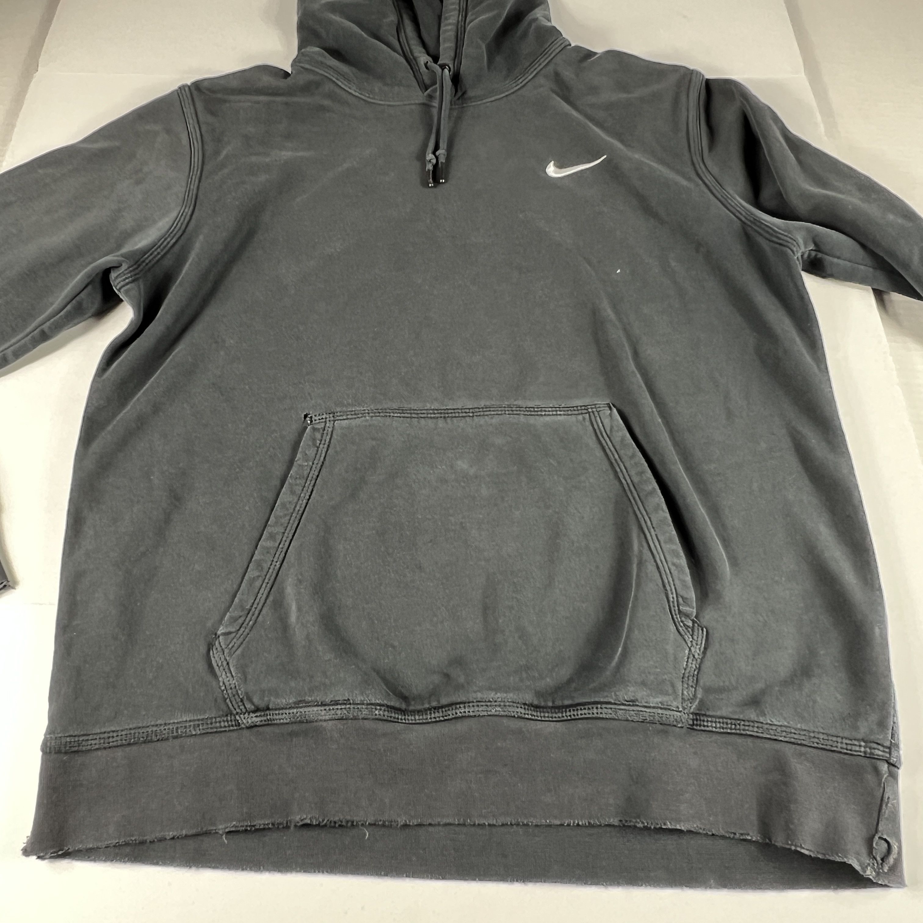 Nike Nike Sweater Thrashed Grunge Contrast Logo Pullover Hoodie Size US L / EU 52-54 / 3 - 5 Thumbnail
